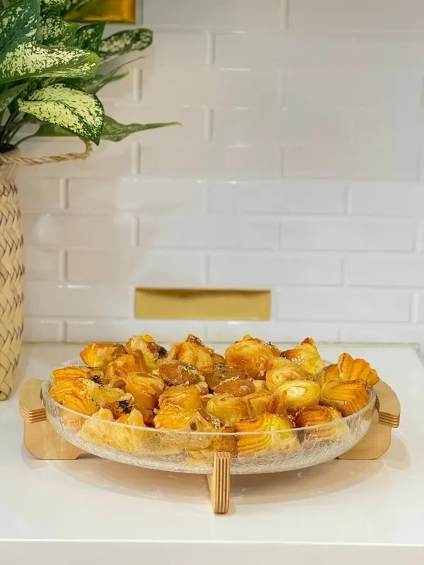 شیرینی خوری ابگز پایه چوب