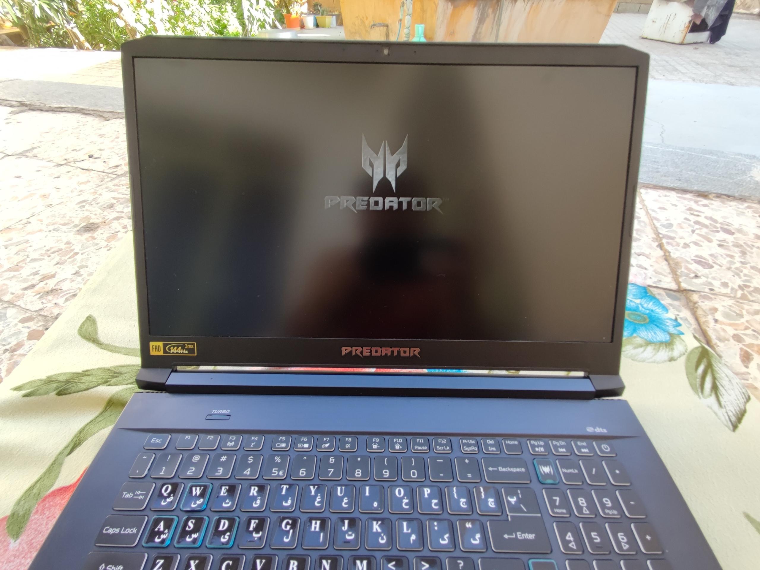 لپ تاپ Acer predator Helios 300