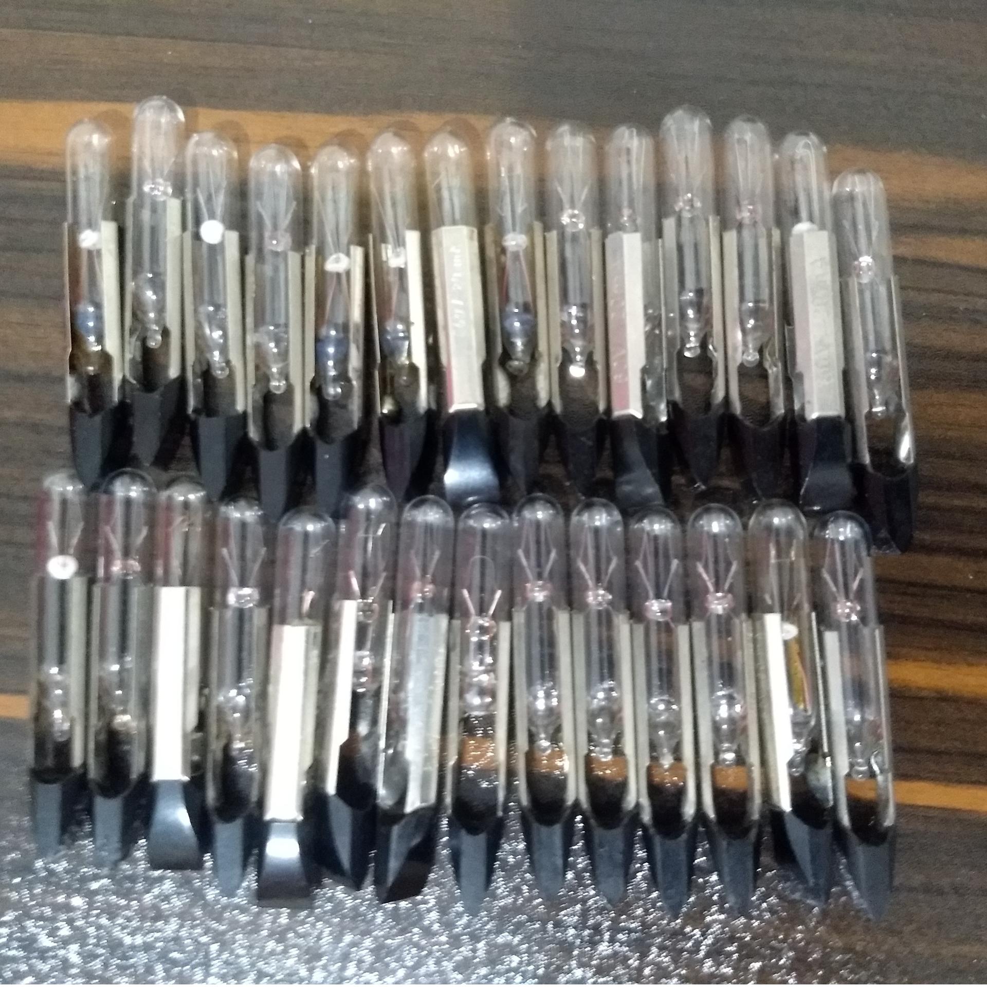 لامپ سیگنال 60 ولت