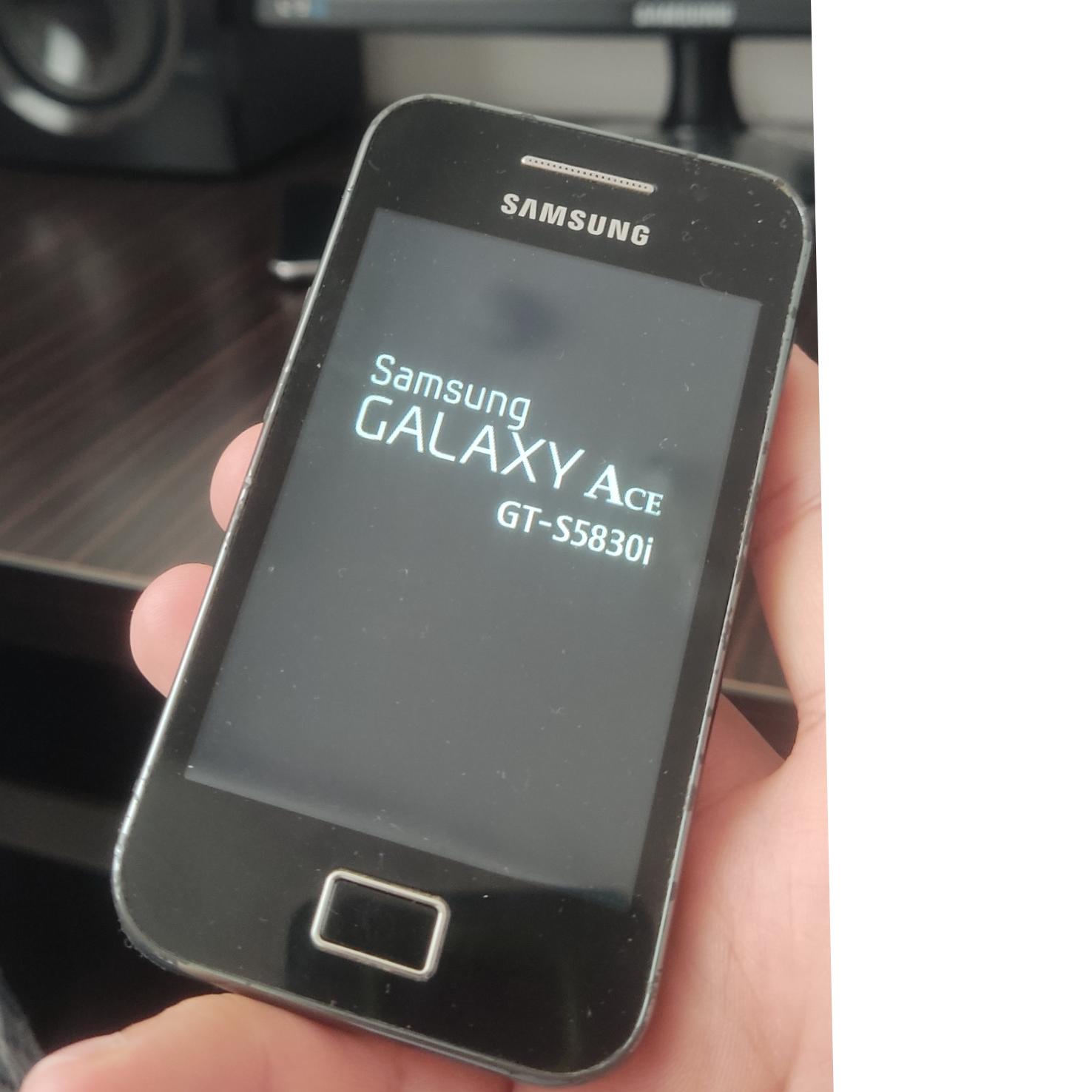 سامسونگ Galaxy Ace