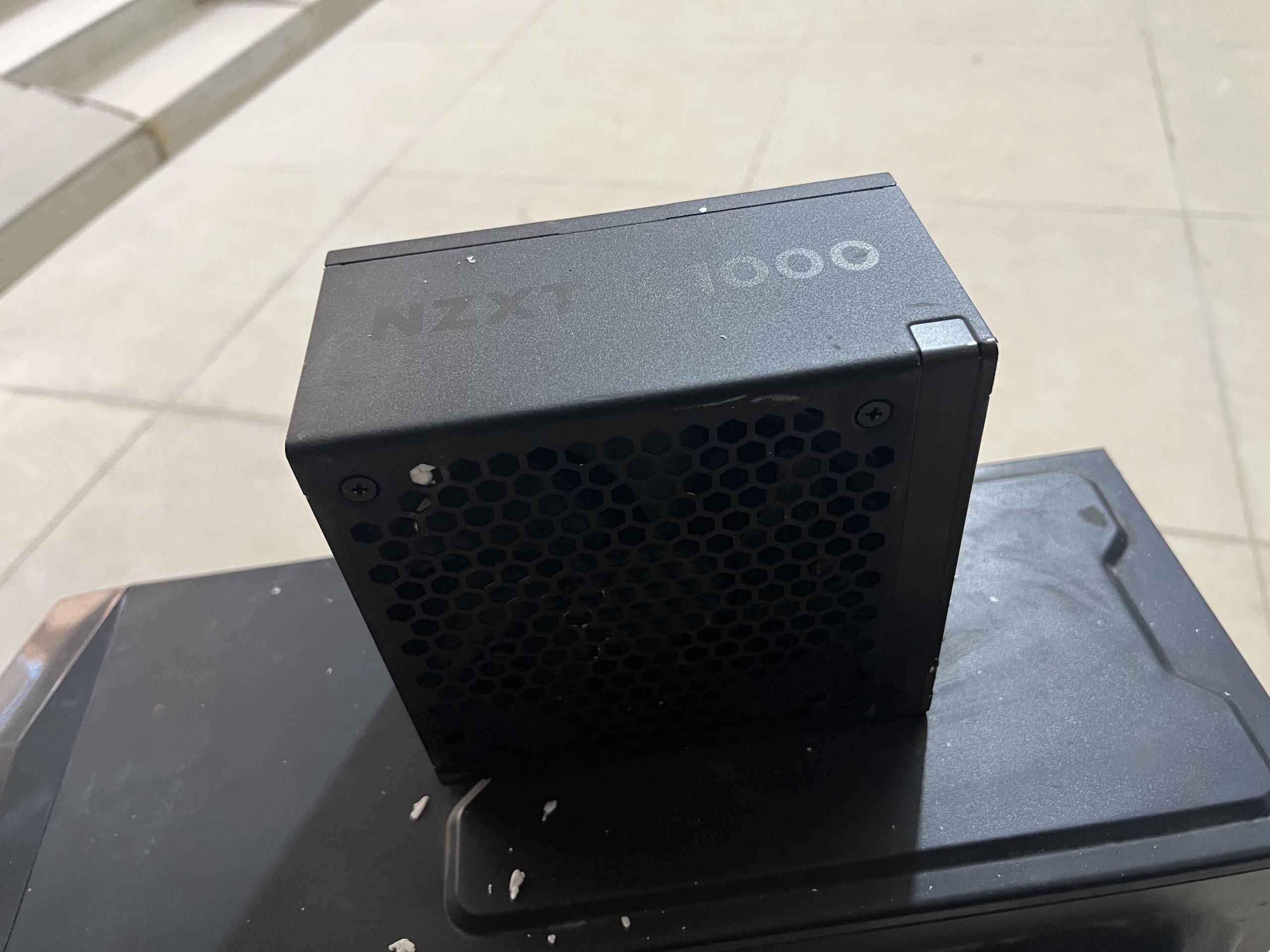 پاور nzxt فول ماژولار 1000 وات بدون کابل