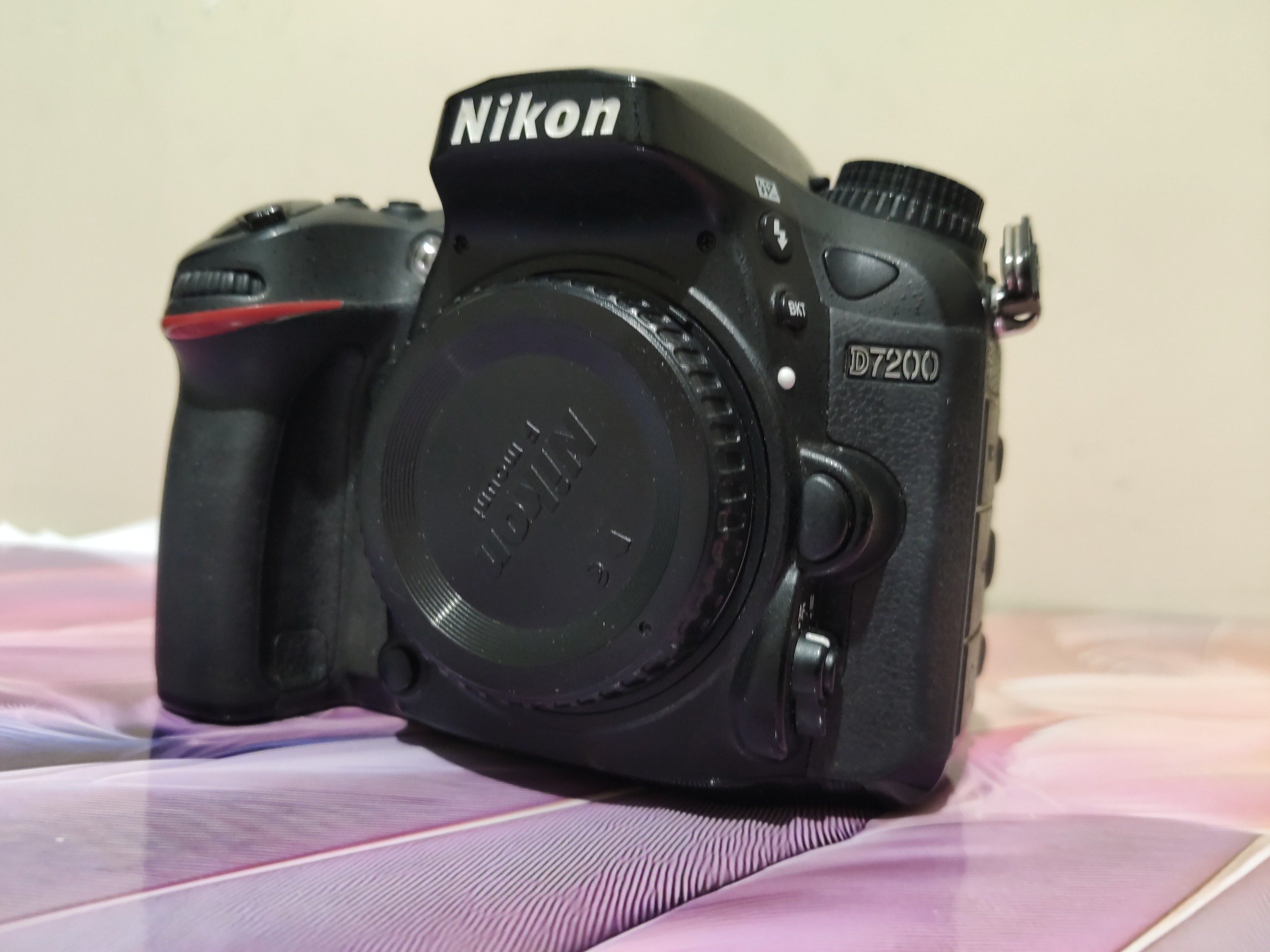 دوربین نیکون D7200 با لنز 18-55