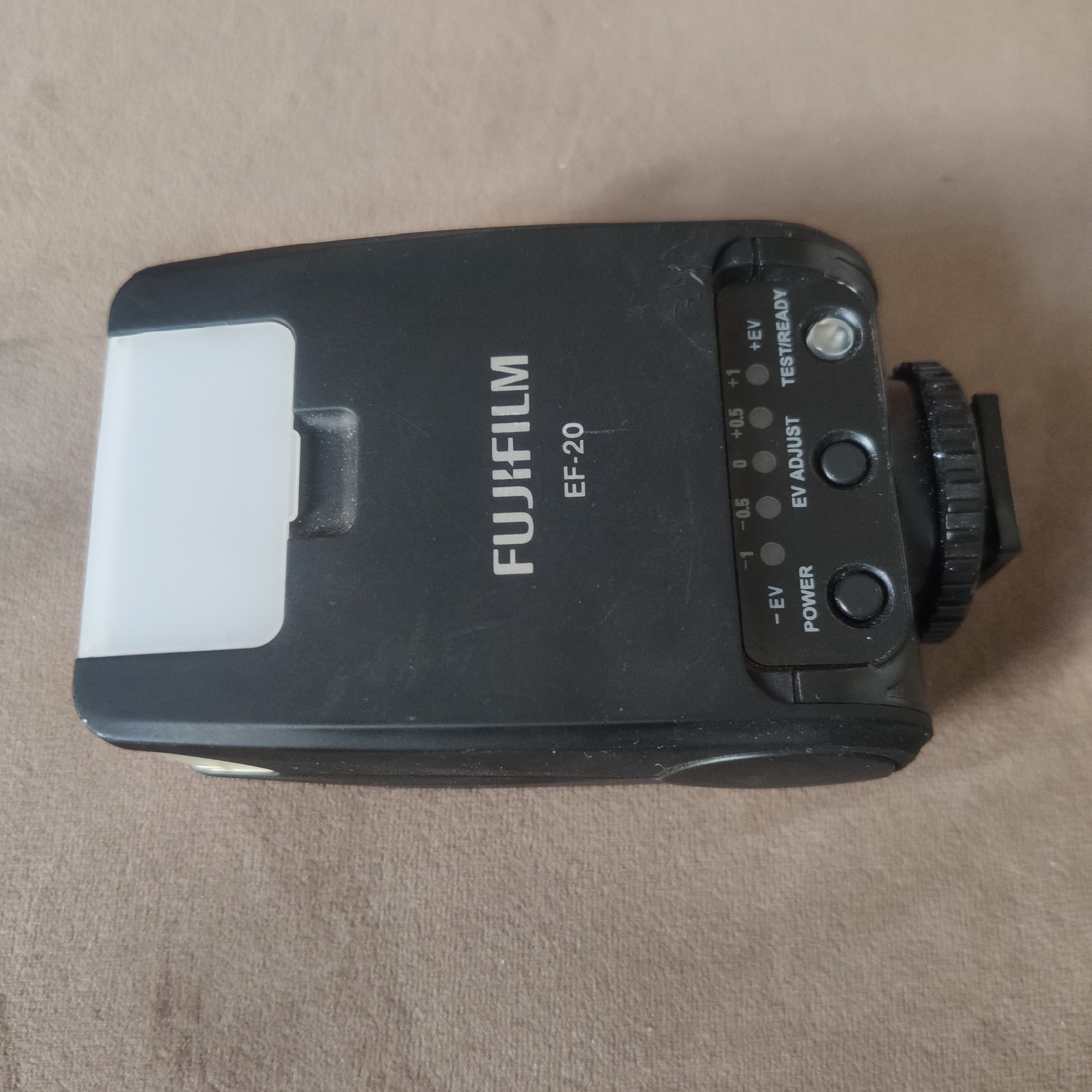 فلاش فوجی fuji EF-20