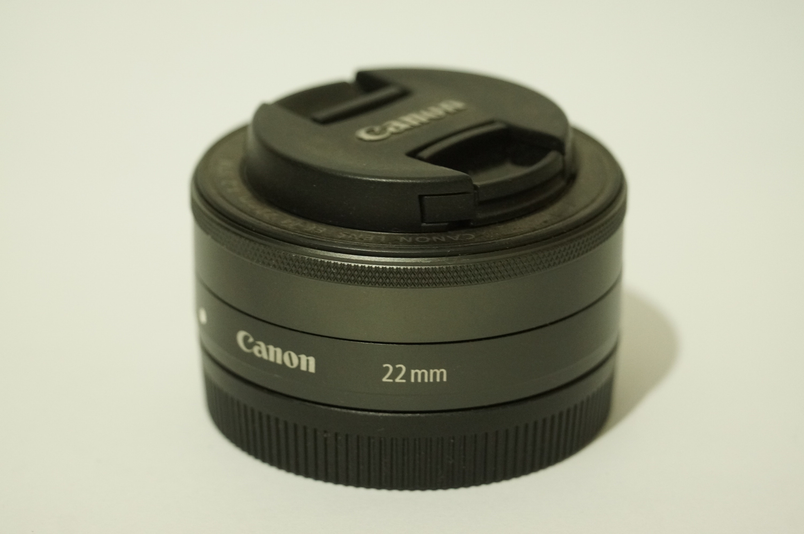لنز کانن 22mm f/2 EF-M مخصوص دوربین های EOS