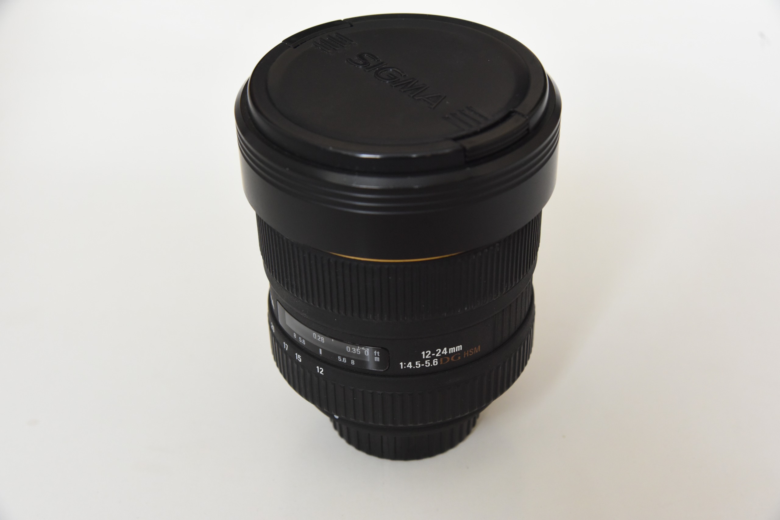 لنز سوپرواید سیگما 12-24 فول فریم مخصوص نیکون