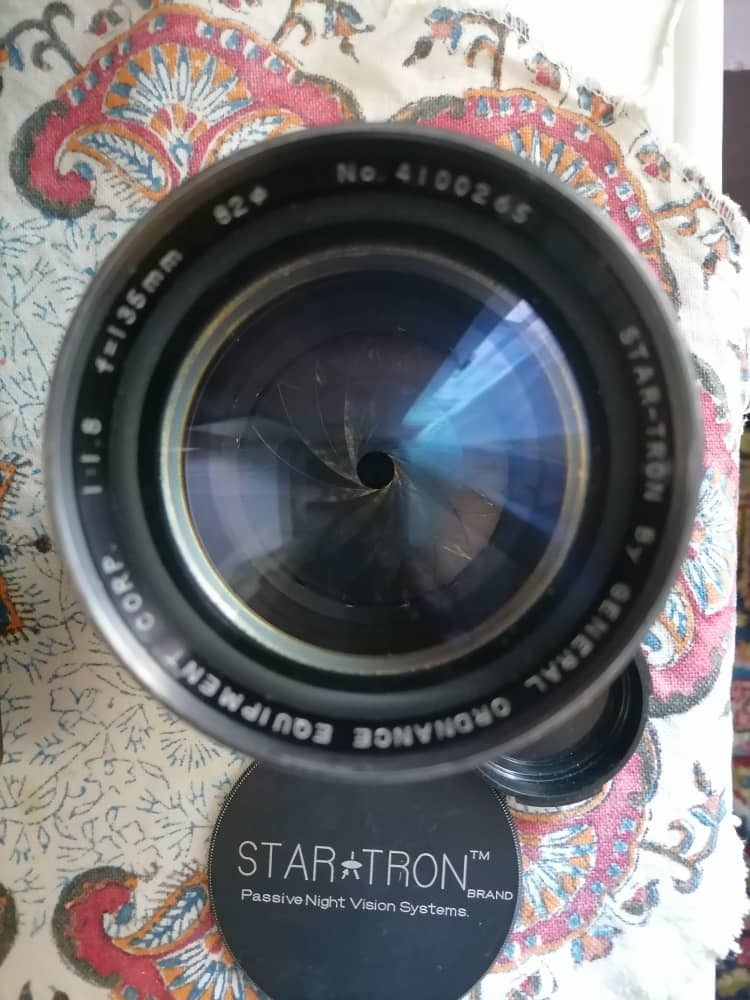 لنزاستارترون نایت ویژن(دیددرشب)135mm F1.8 مانت FD