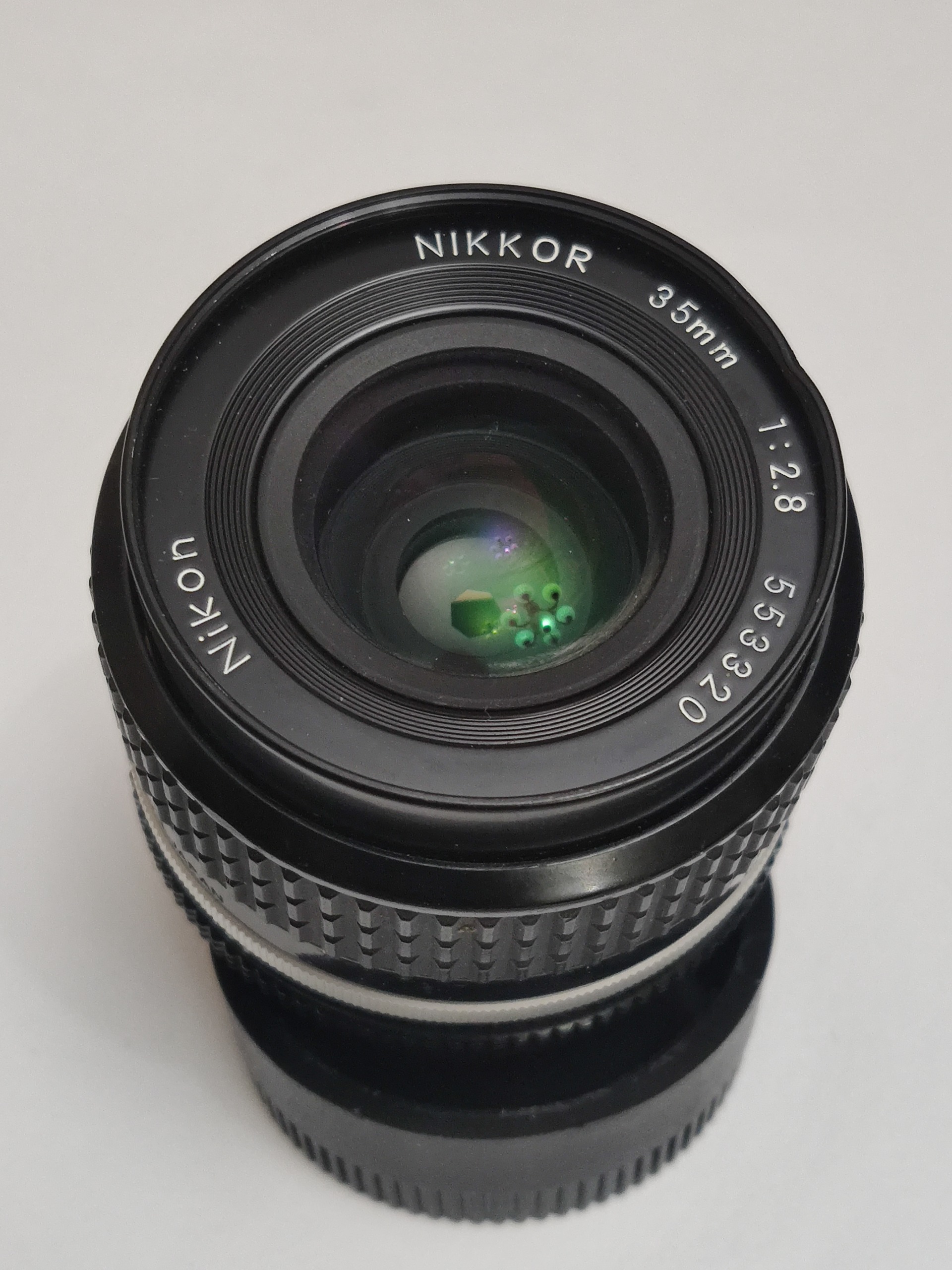 لنز نیکون nikon 35mm f2.8 ais