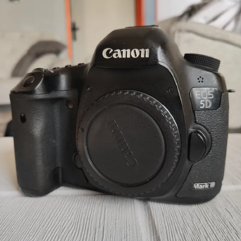 دوربین کانن canon 5D mark iii