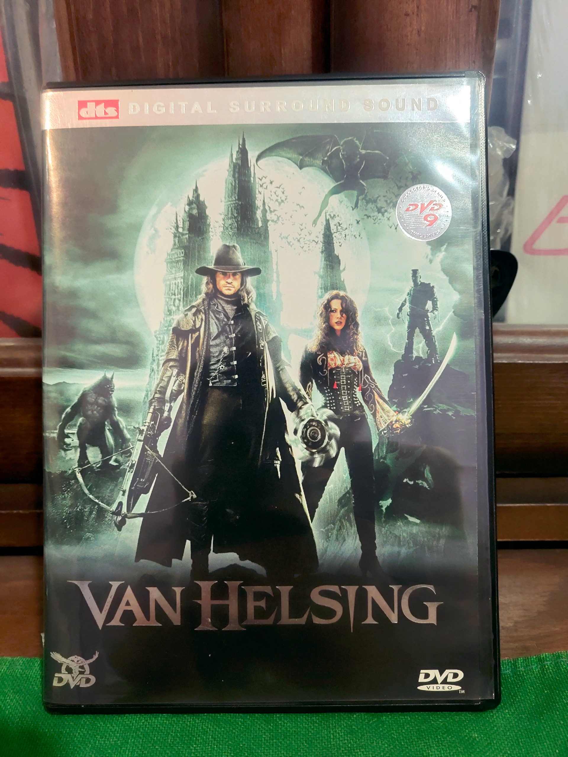 ون هلسینگ اورجینال Van Helsing