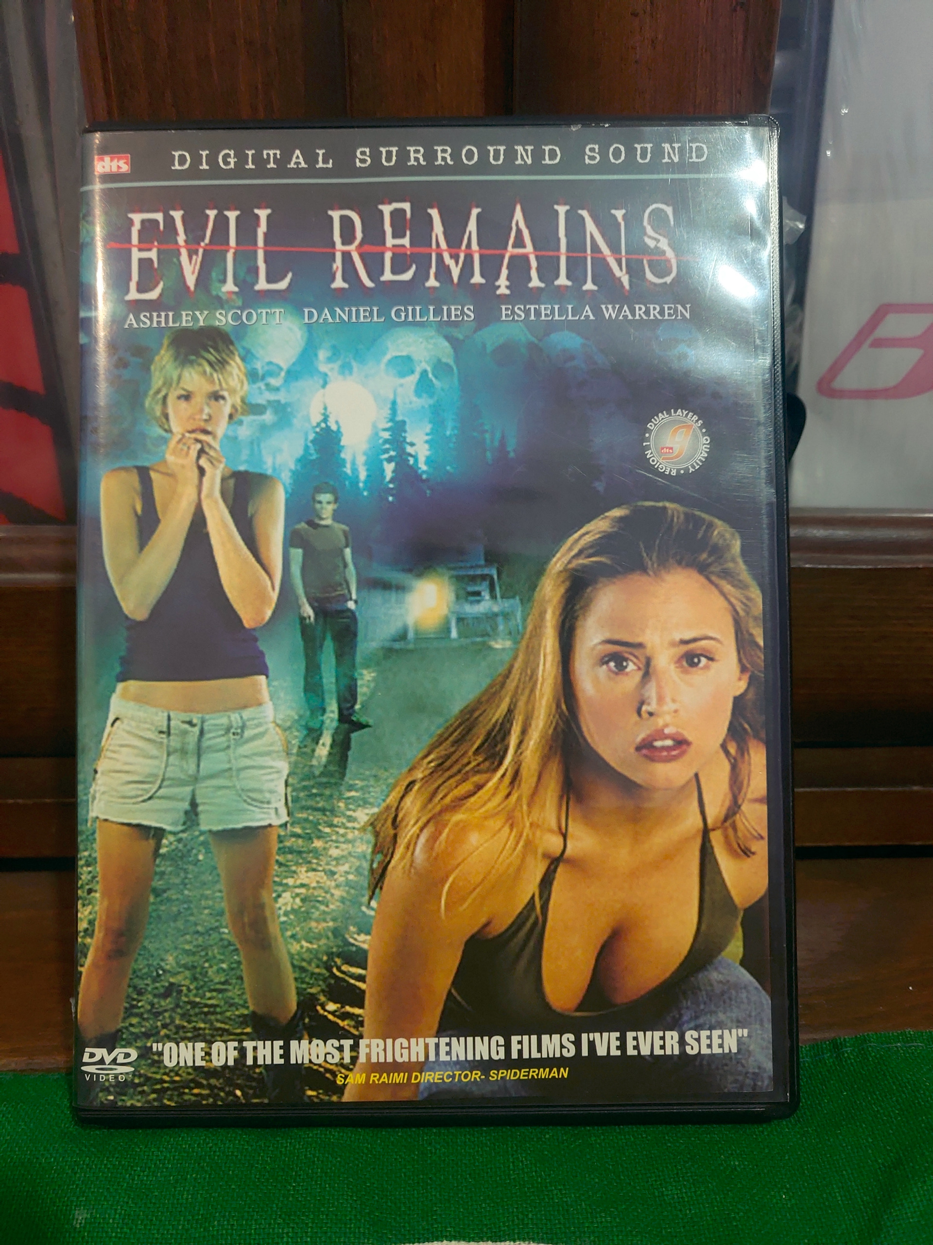 اودجینال Evil Remains