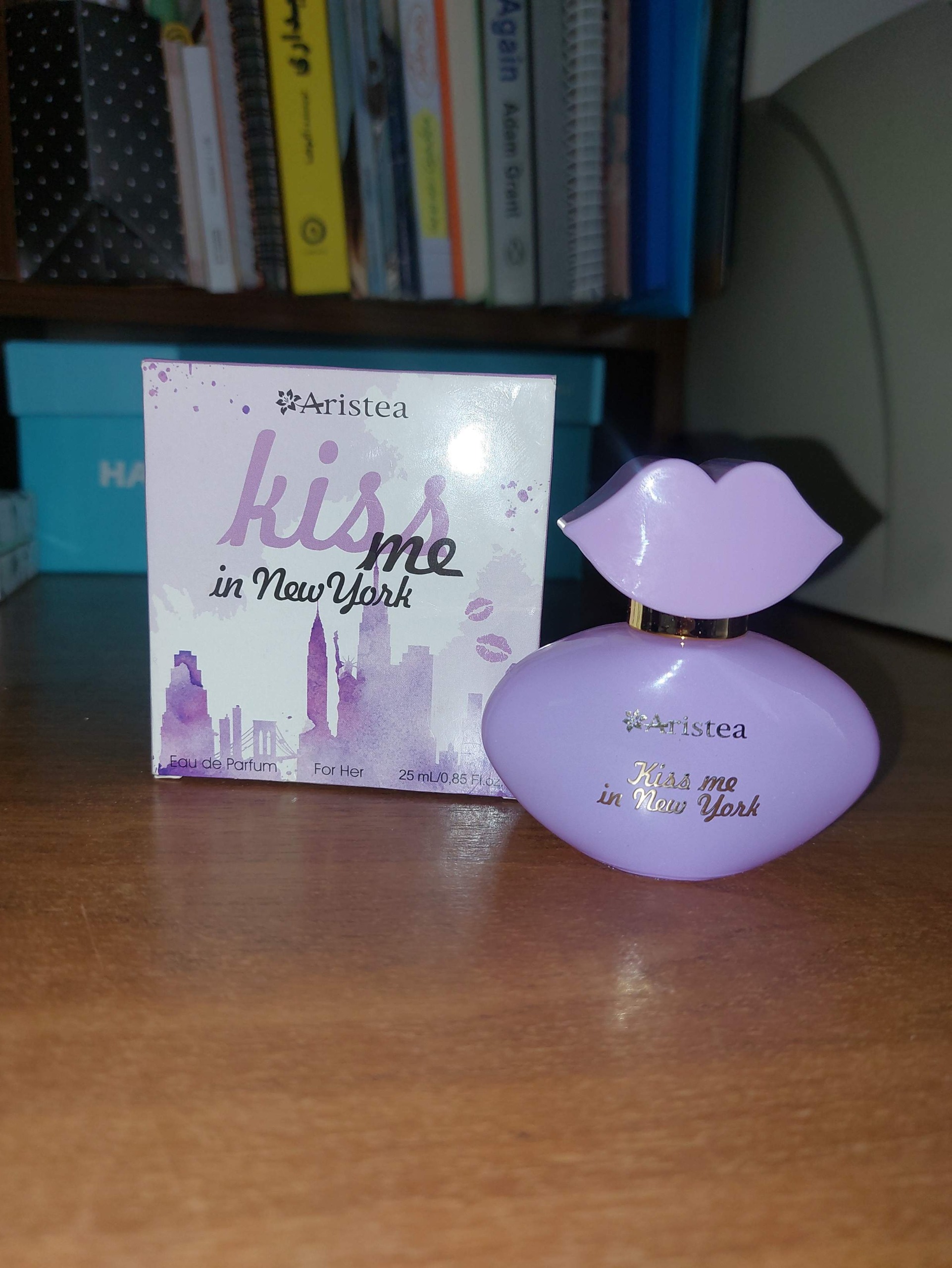 عطر Kiss me in New York 25ml