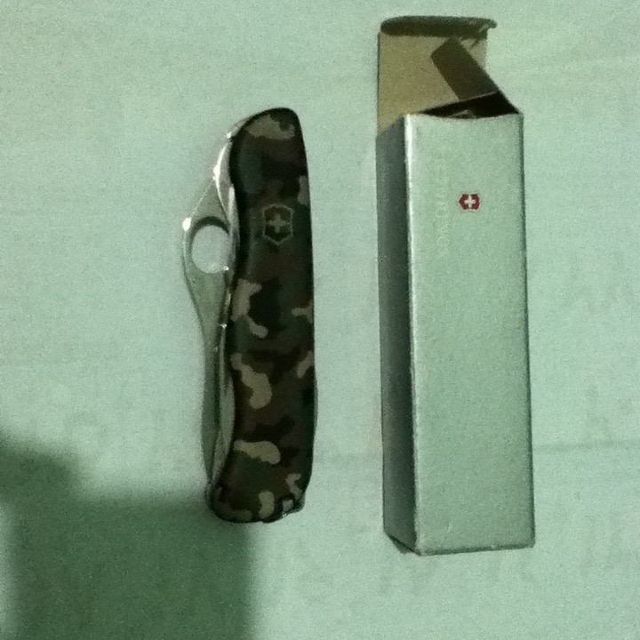 چاقو چند کاره VICTORINOX