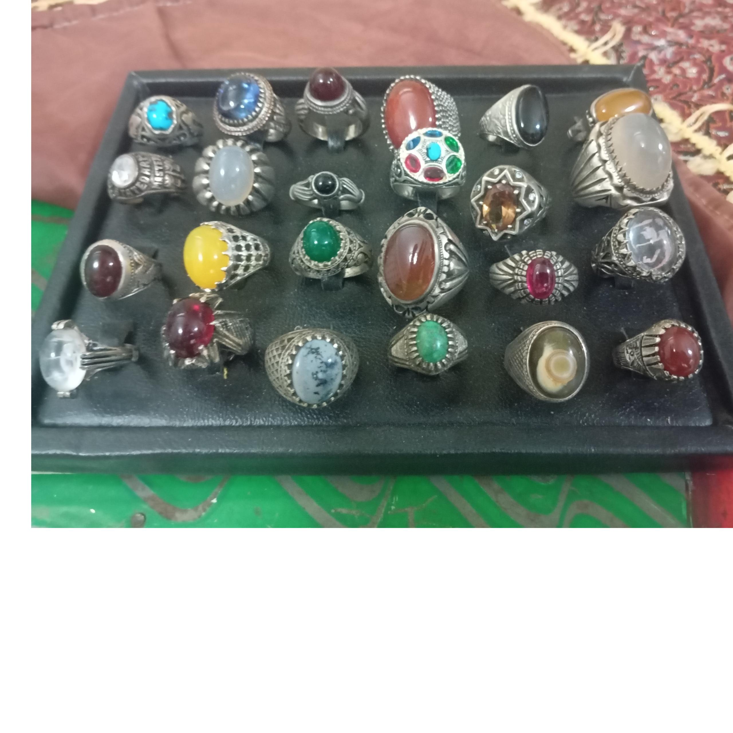 کلکسیون انگشتر قدیمی