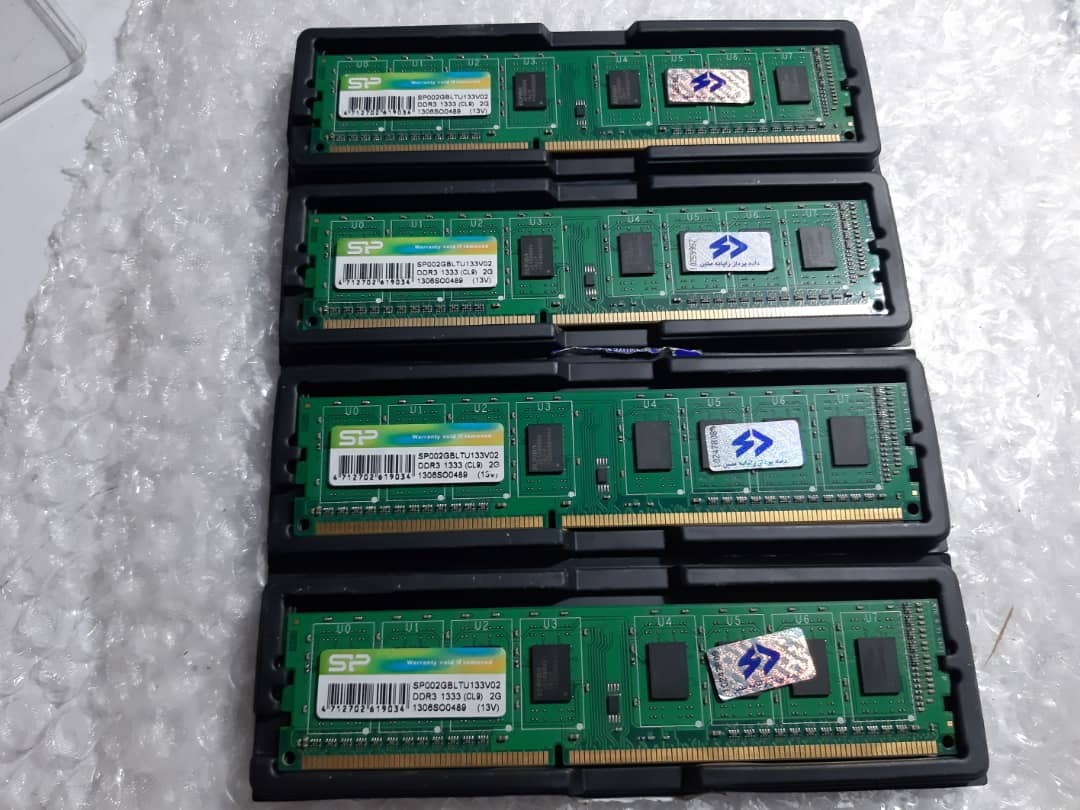 رم 8 گیگ DDR3 - چهارتا 2 گیگ یک شکل سیلیکون پاور