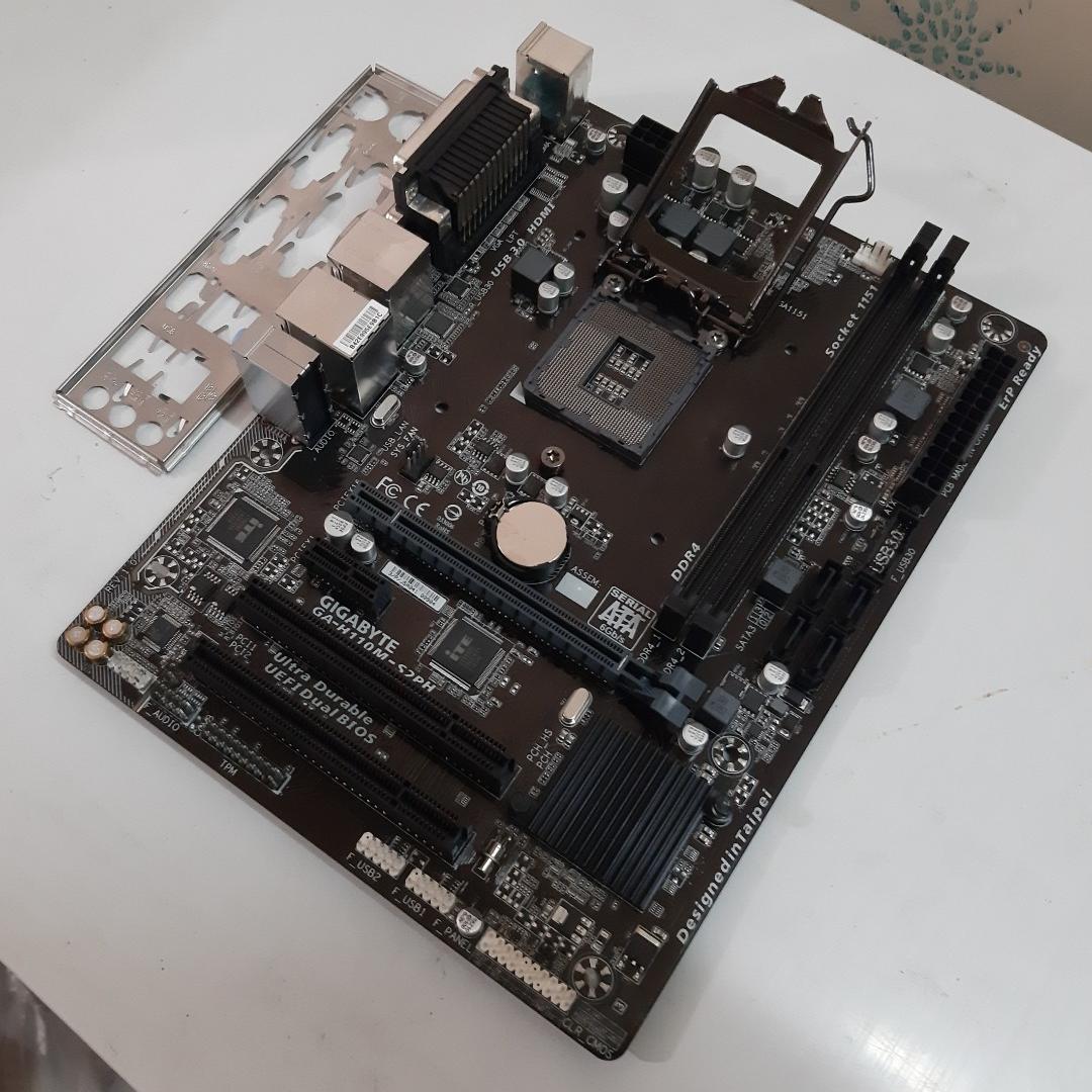 مادربرد ... GIGABYTE H110M-S2PH... بهمراه پنل