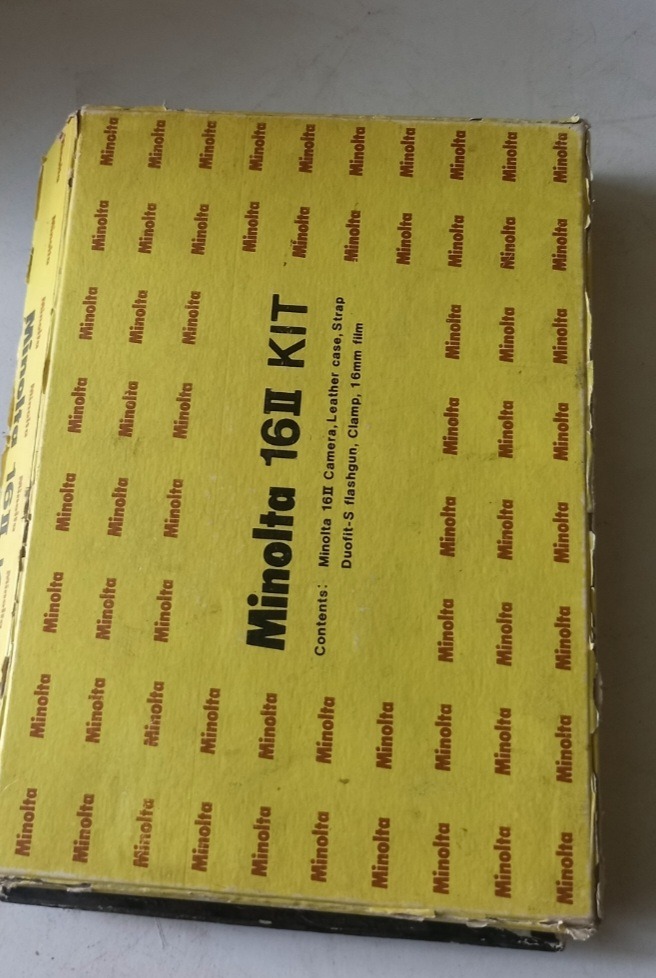 جعبه اورجینال دوربین عکاسی قدیمی