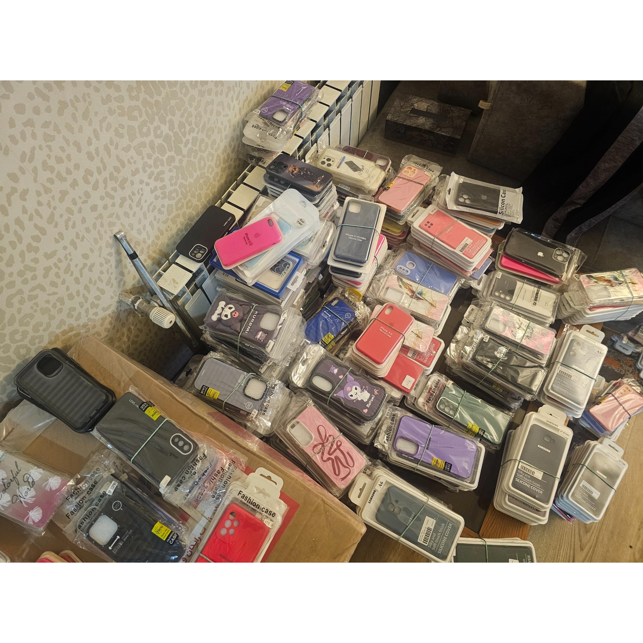 قاب سامسونگ و ایفون توضیحات مطالعه کنین
