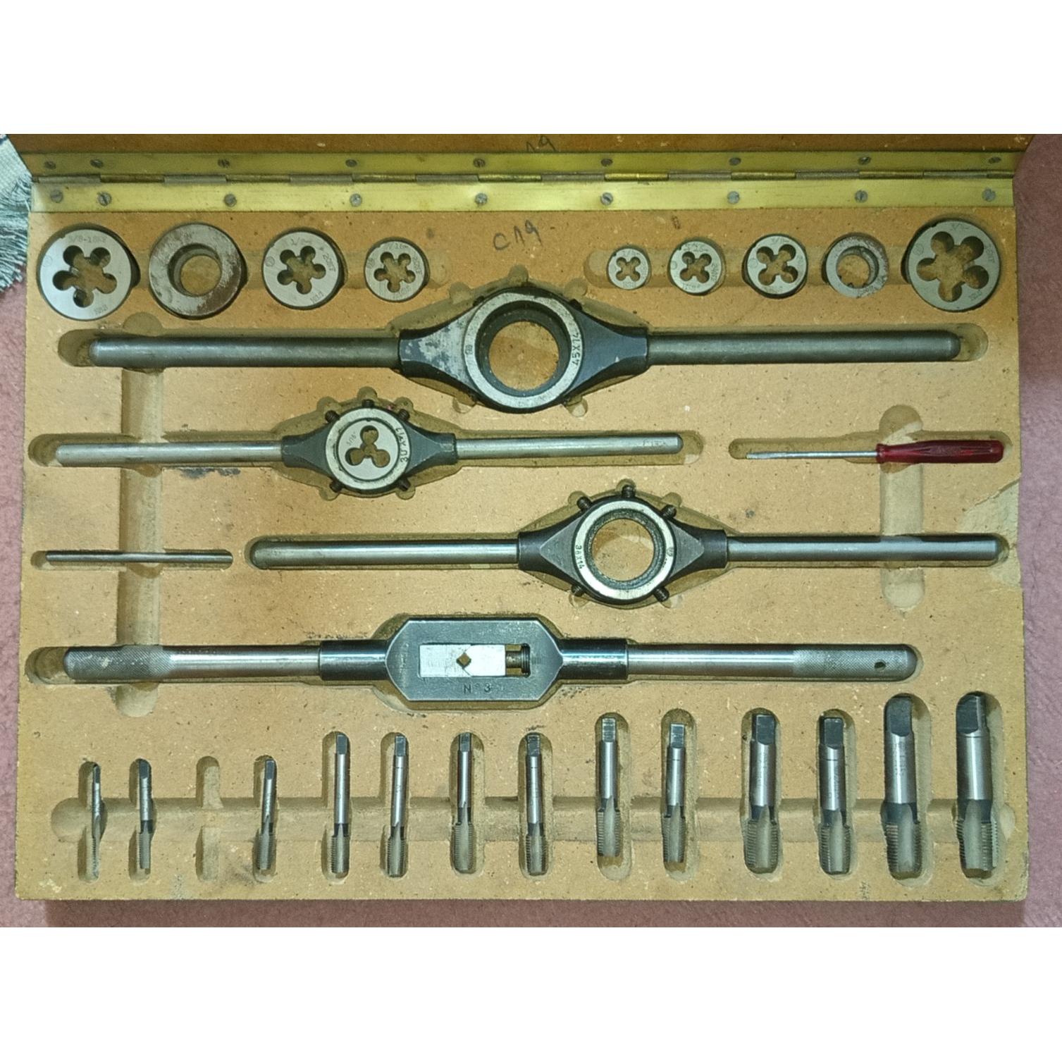 ست کامل حدیده و قلاویز FRA یوگسلاوی جعبه چوبی