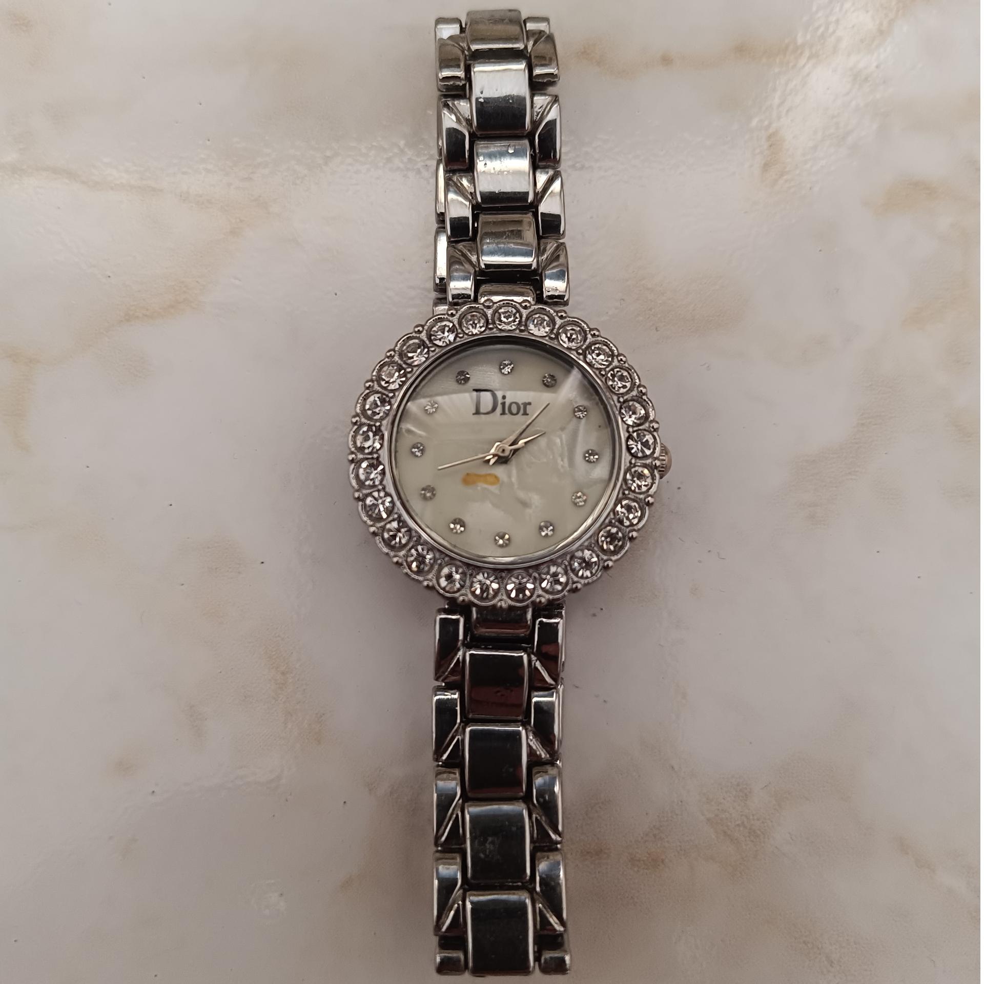 ساعت دخترانه Dior
