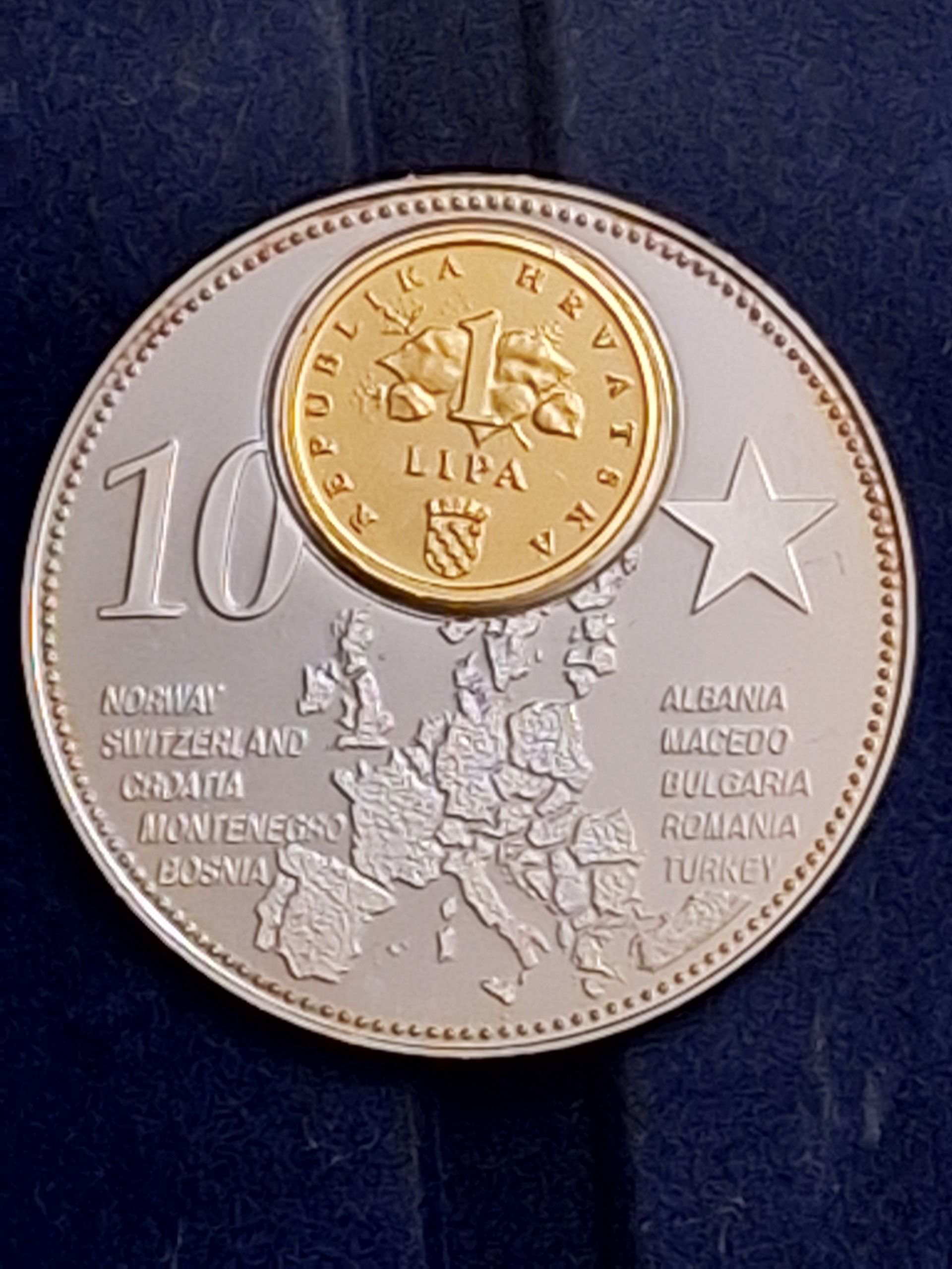 سکه یادبودی حوزه یورو - گالری شاه حسینی (منوچهری)