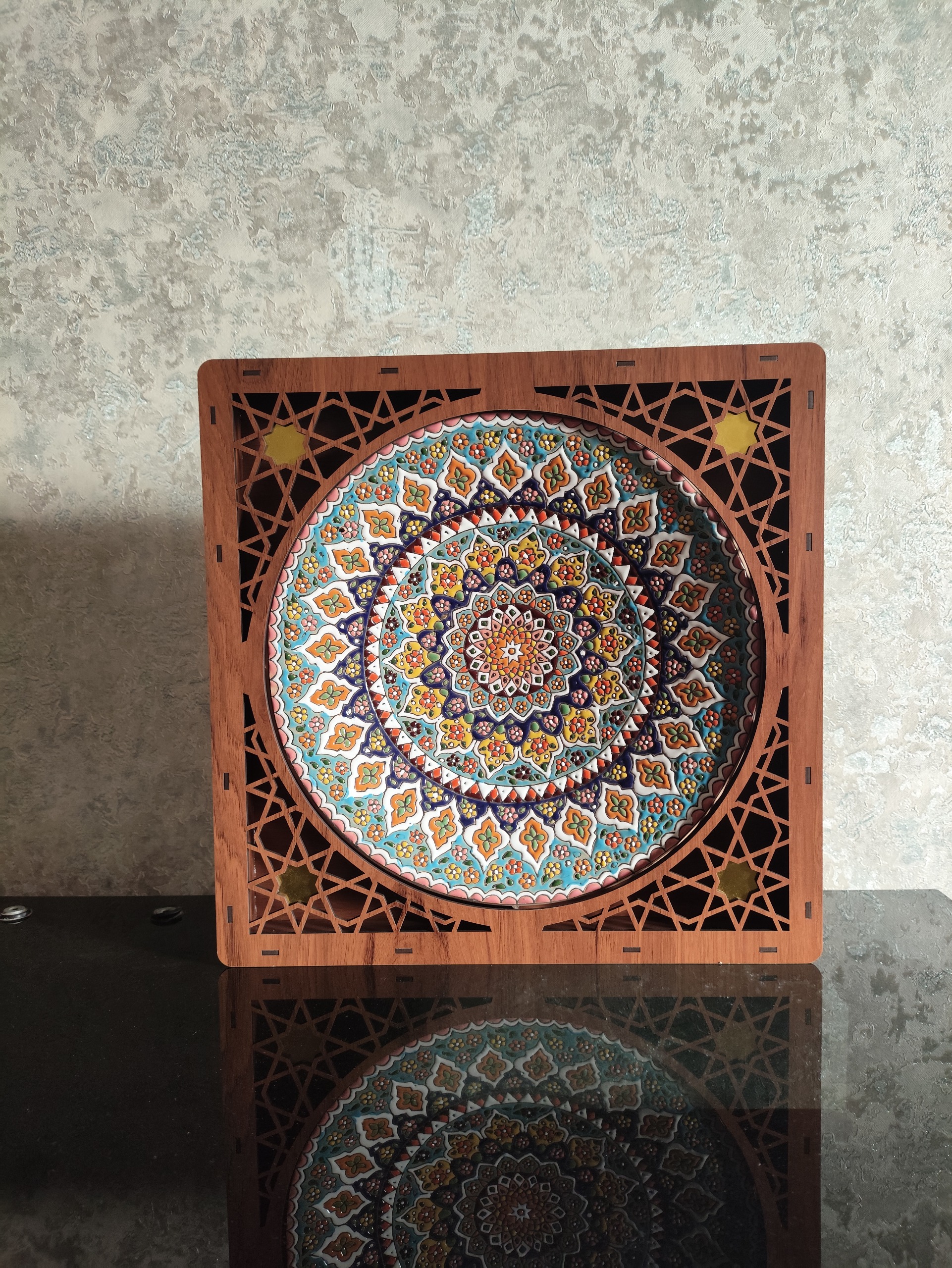 دیوارکوب دستساز میناکاری سرامیکی ایرانی