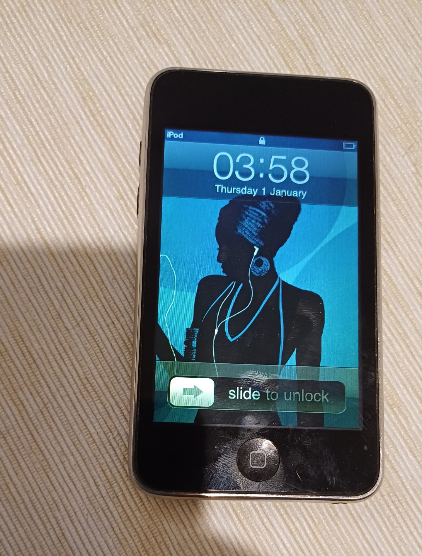 Ipod touch 1st gen 8gig آیپاد تاچ نسل یک