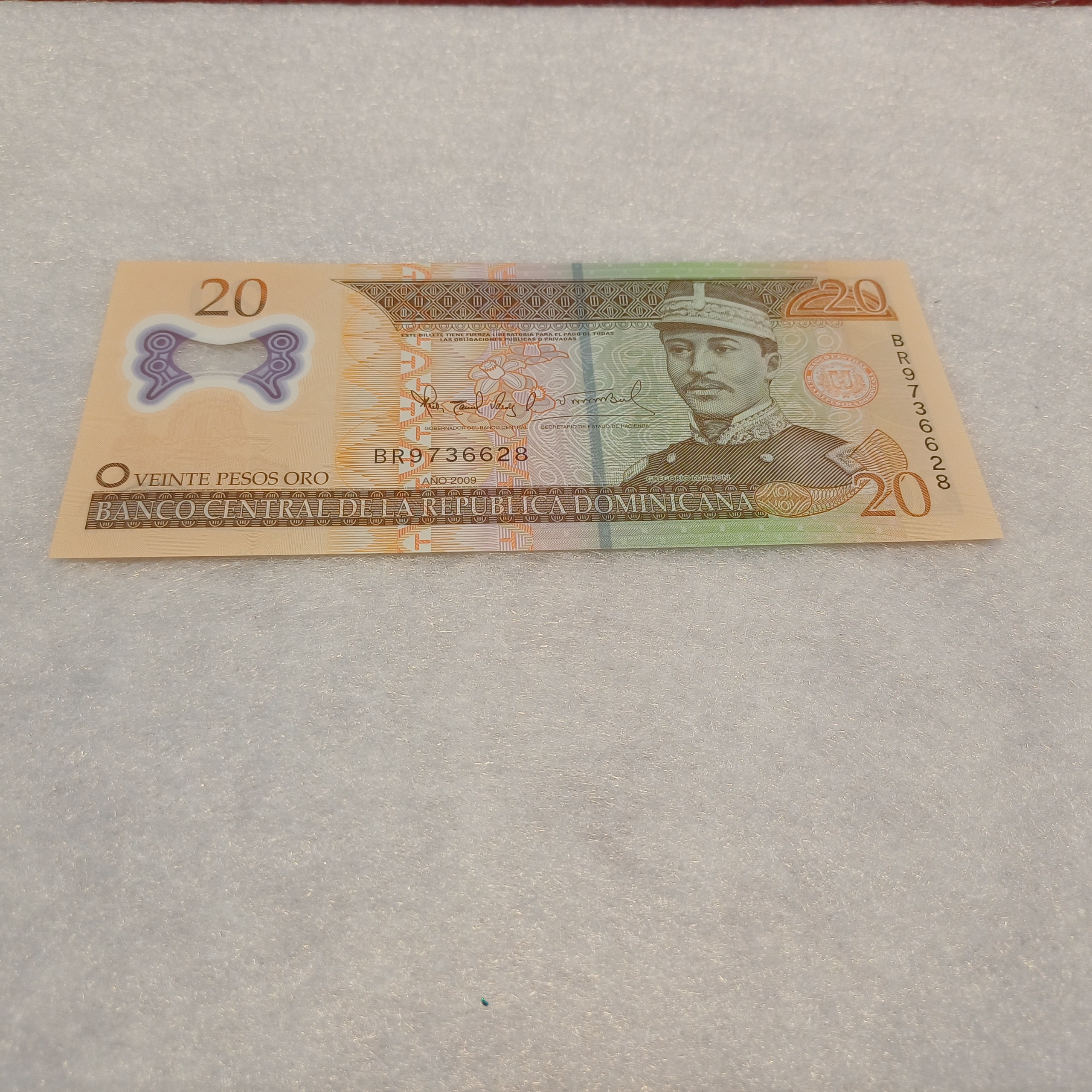 20 دلار دومنیکن. پلیمری