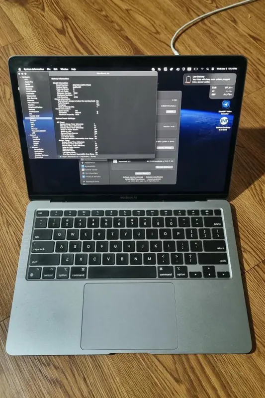 macbook air 2020 m1 256GB 8GB