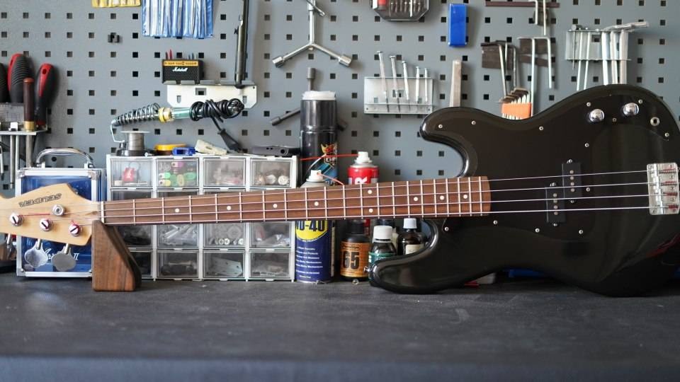 گیتار بیسP Bass Selder