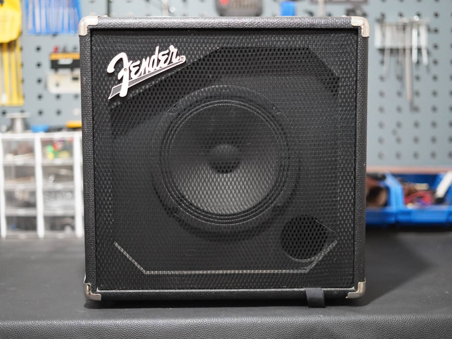 امپلیفایر باس Fender Rumble 25
