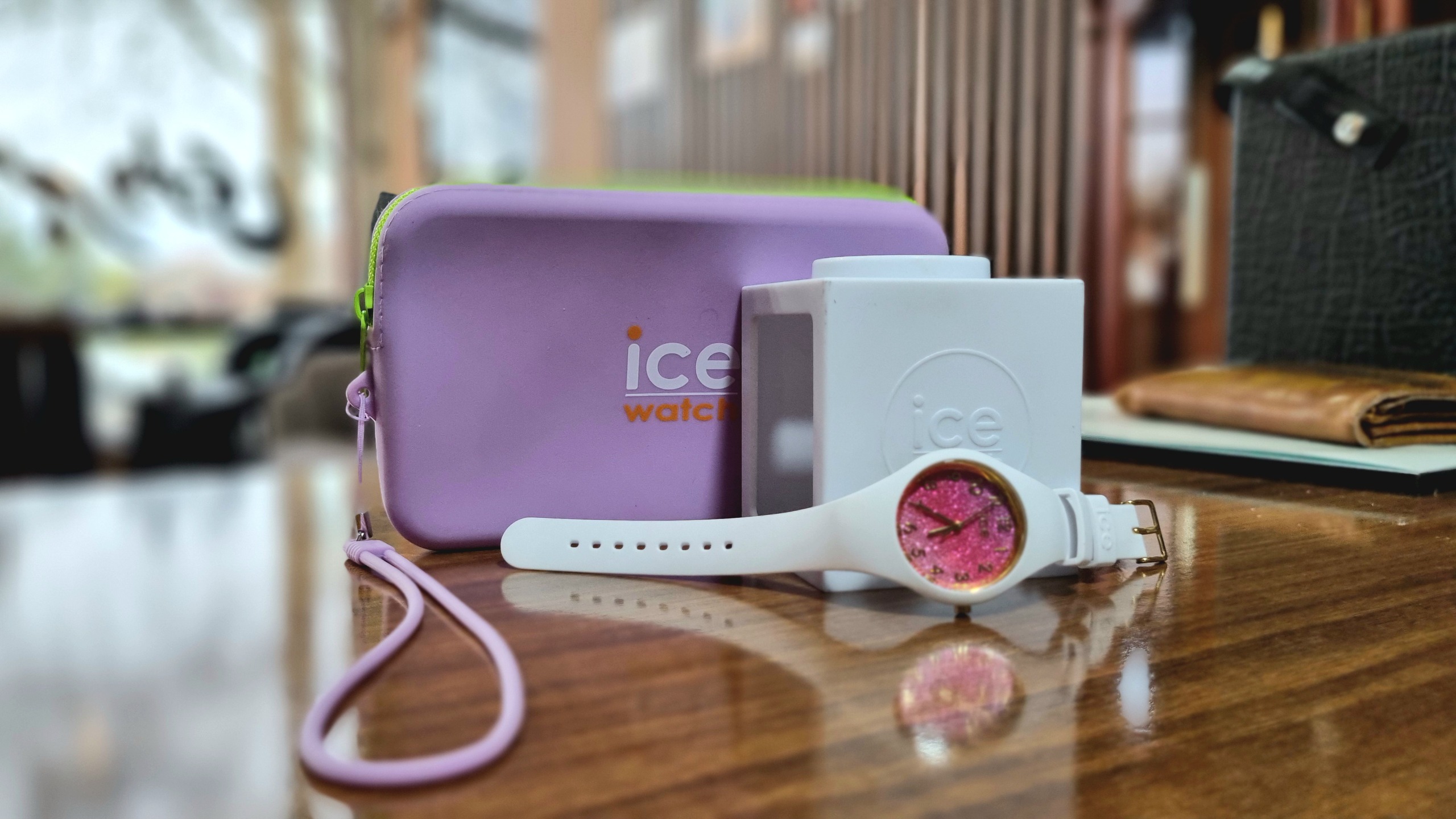ساعت مچی زنانه اصل ice watch