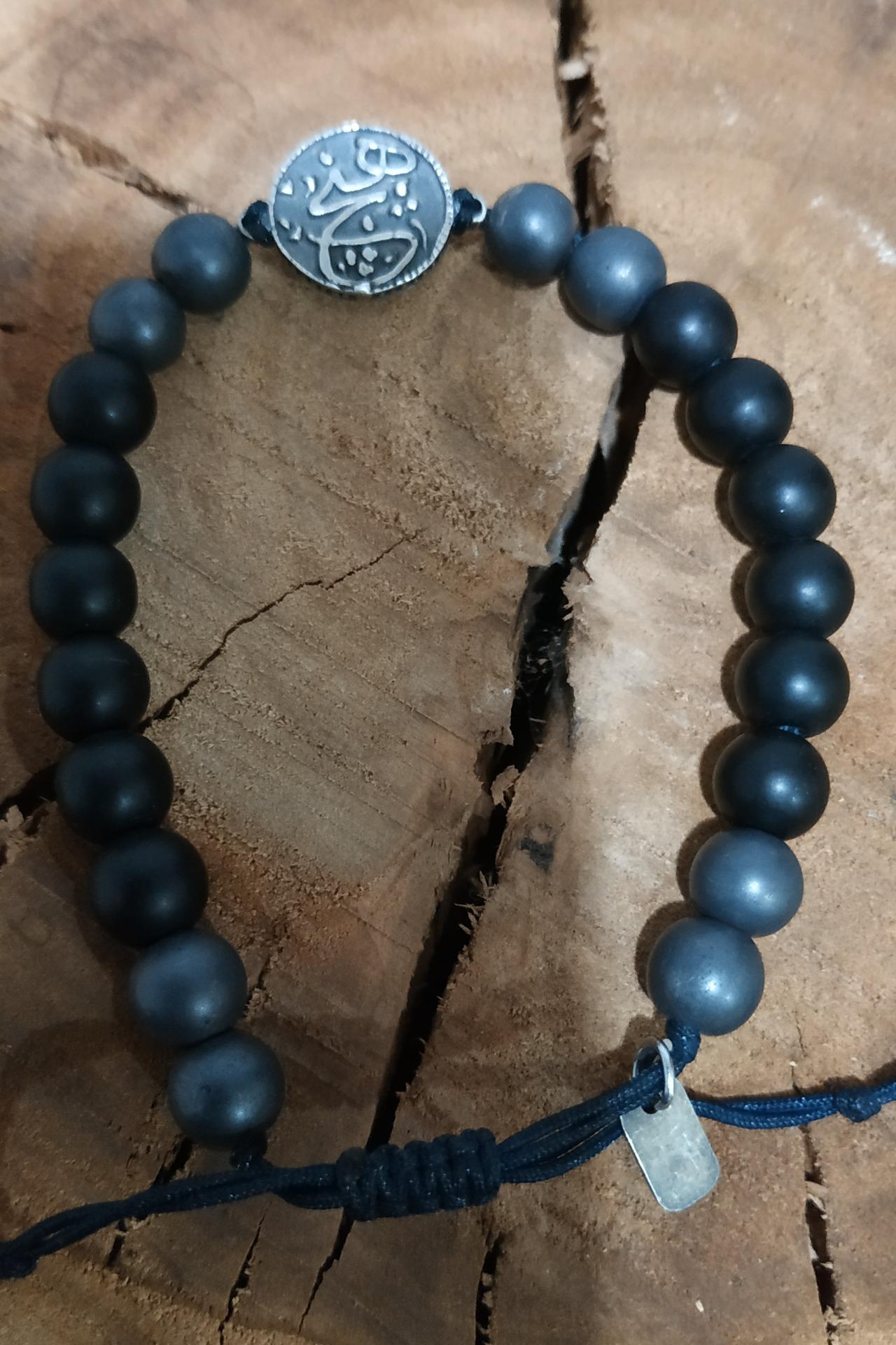 دستبند نقره هیچ ، سنگ حدید و اونیکس