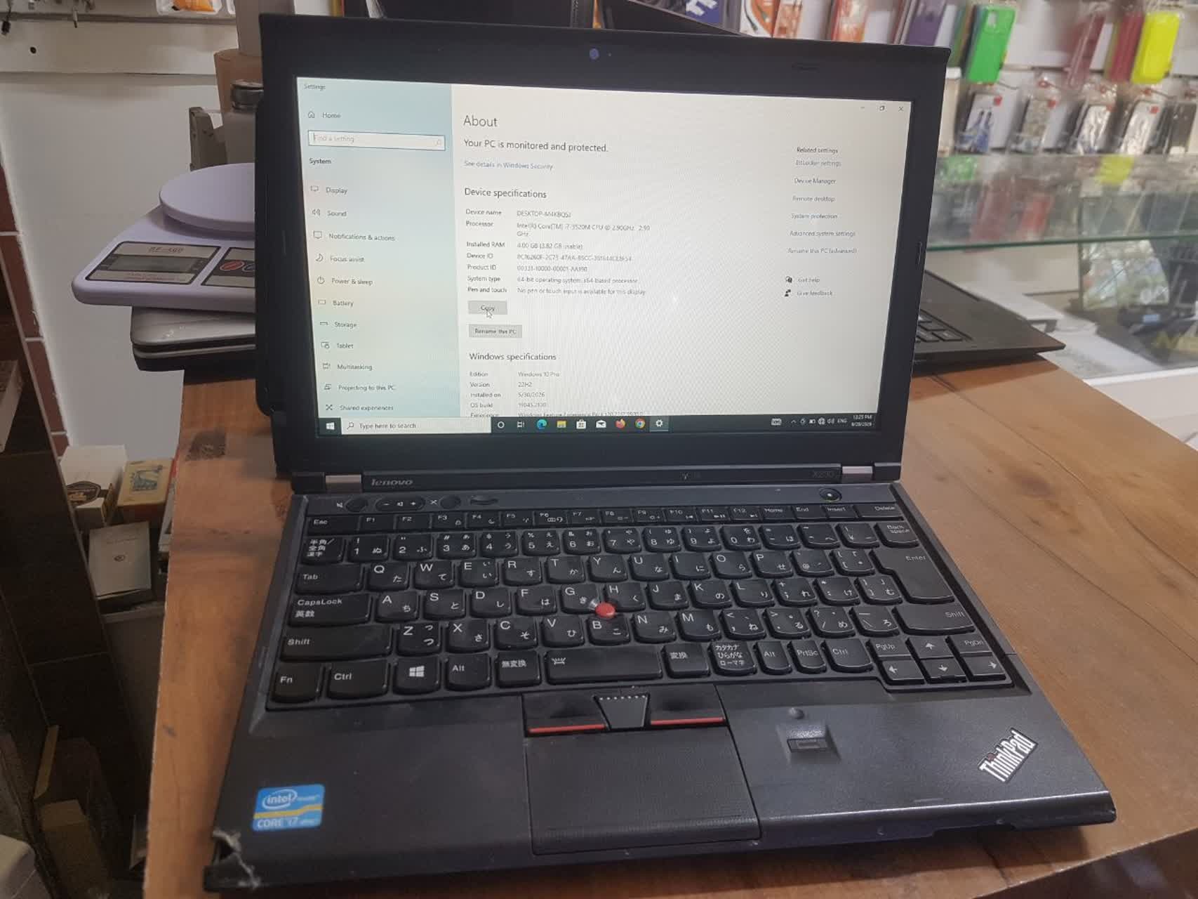 لپ تاپ استوک Lenovo ThinkPad X230