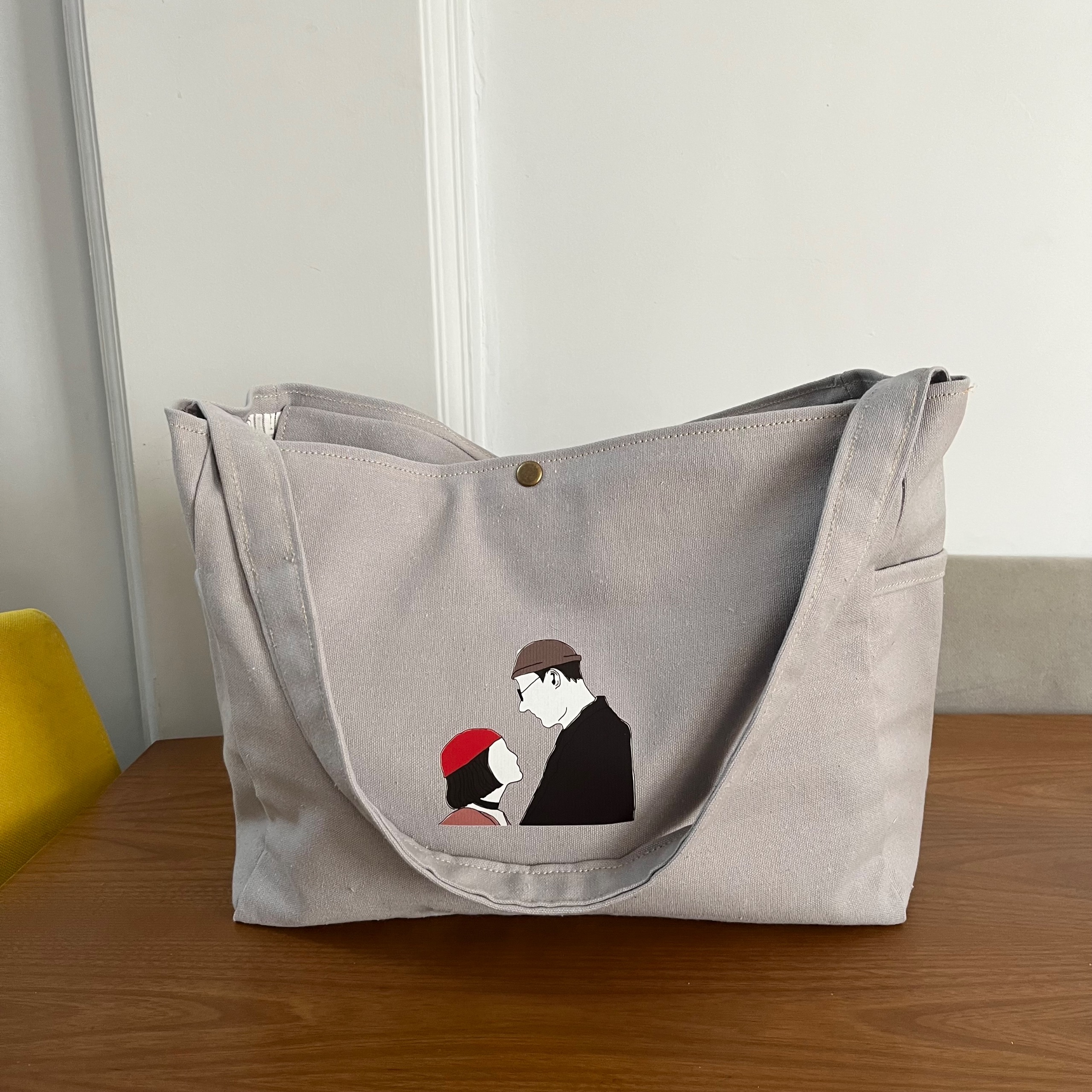 کیف پارچه ای تصویرسازی لئون طوسی