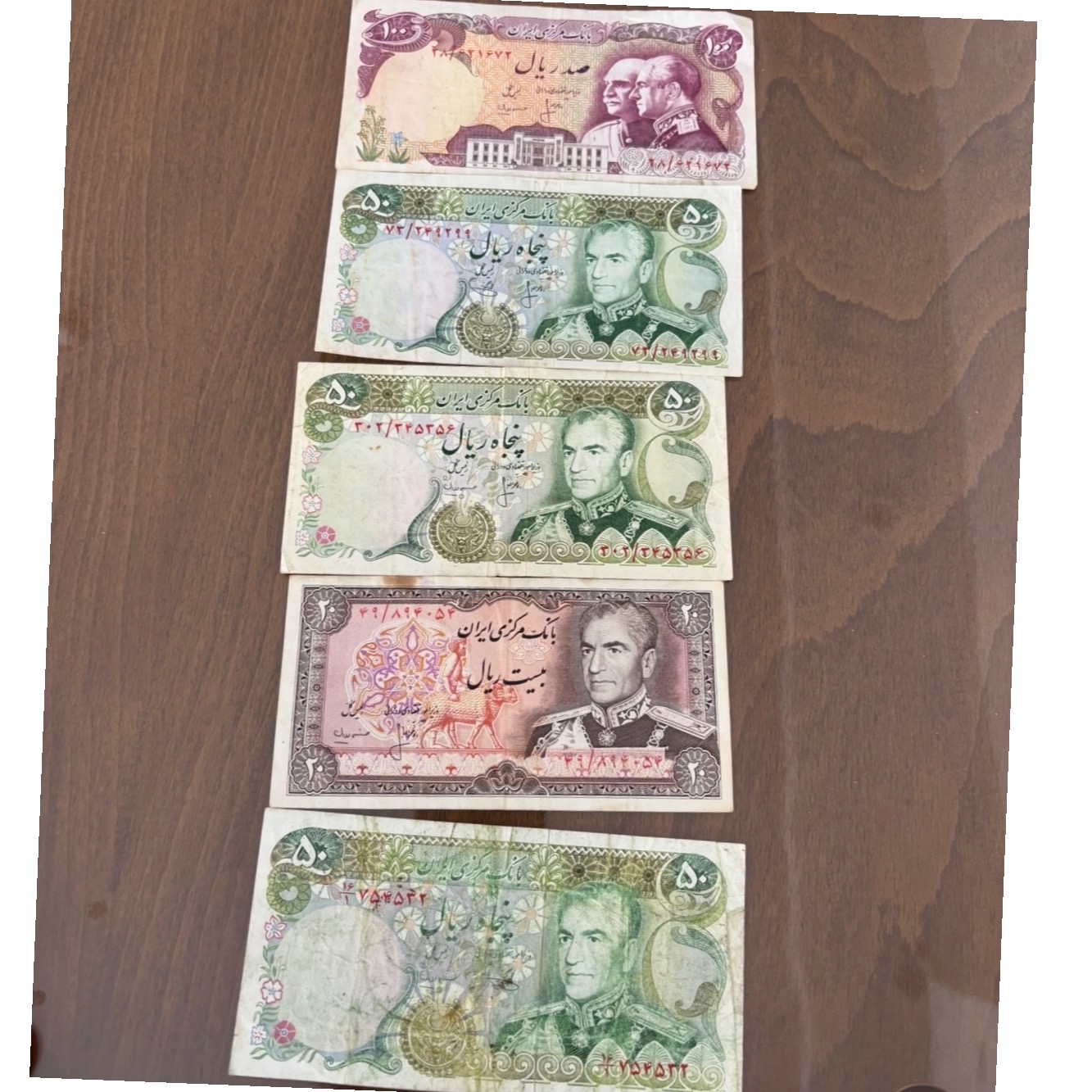 5 برگ اسکناس قدیمی