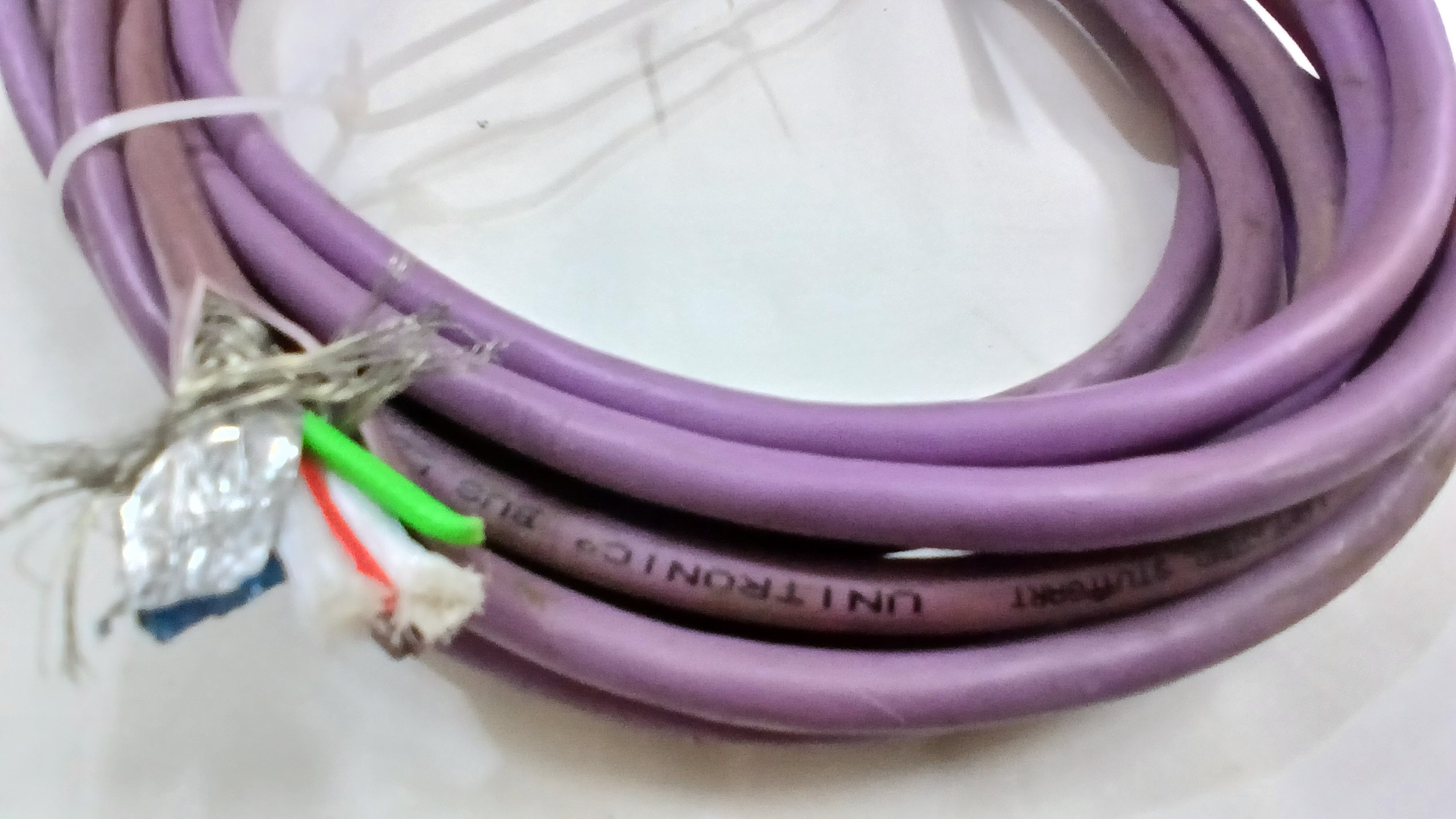 کابل باس LAPP UNITRONIC BUS L2/FIP شیلددار بنفش