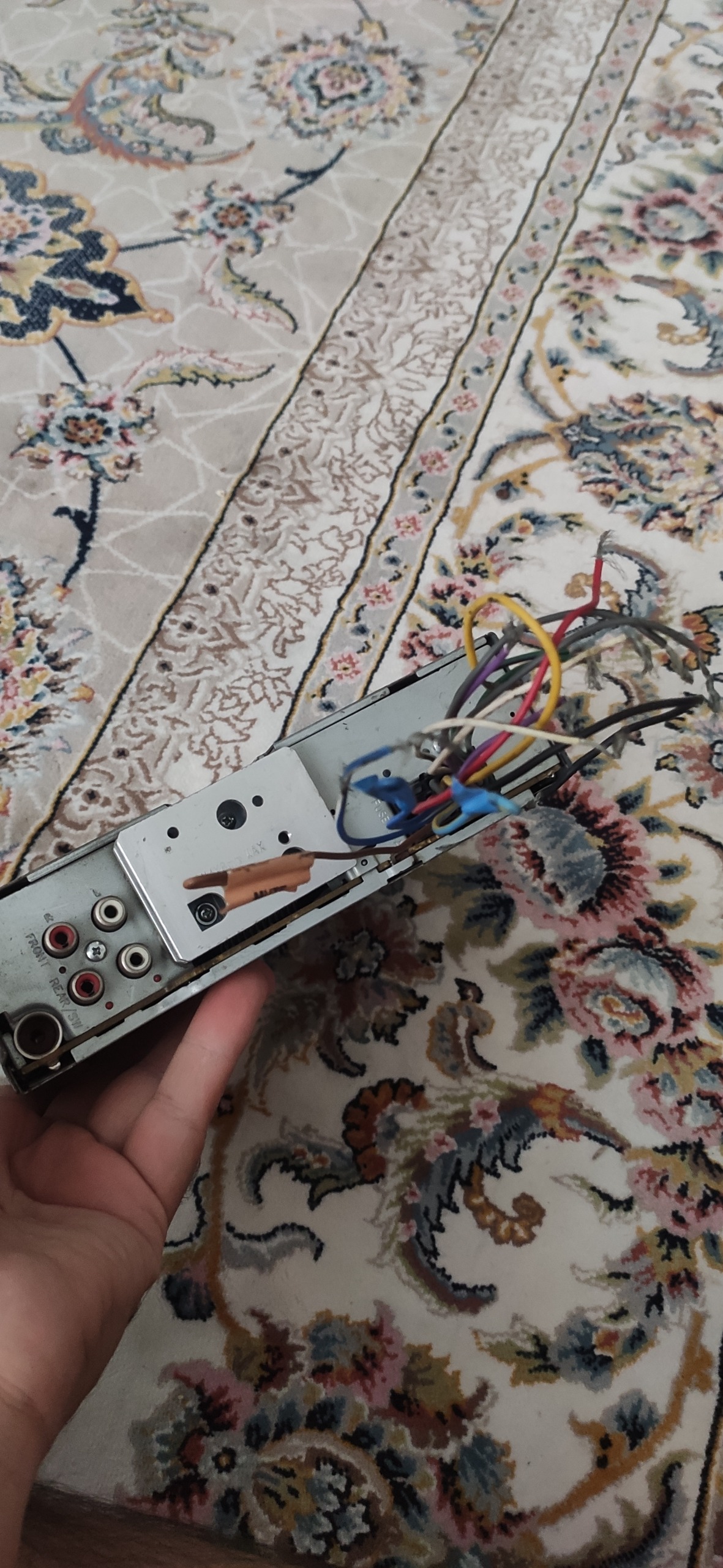 کفی ضبط کنوود u3056 بهمراه سوکت فابریک