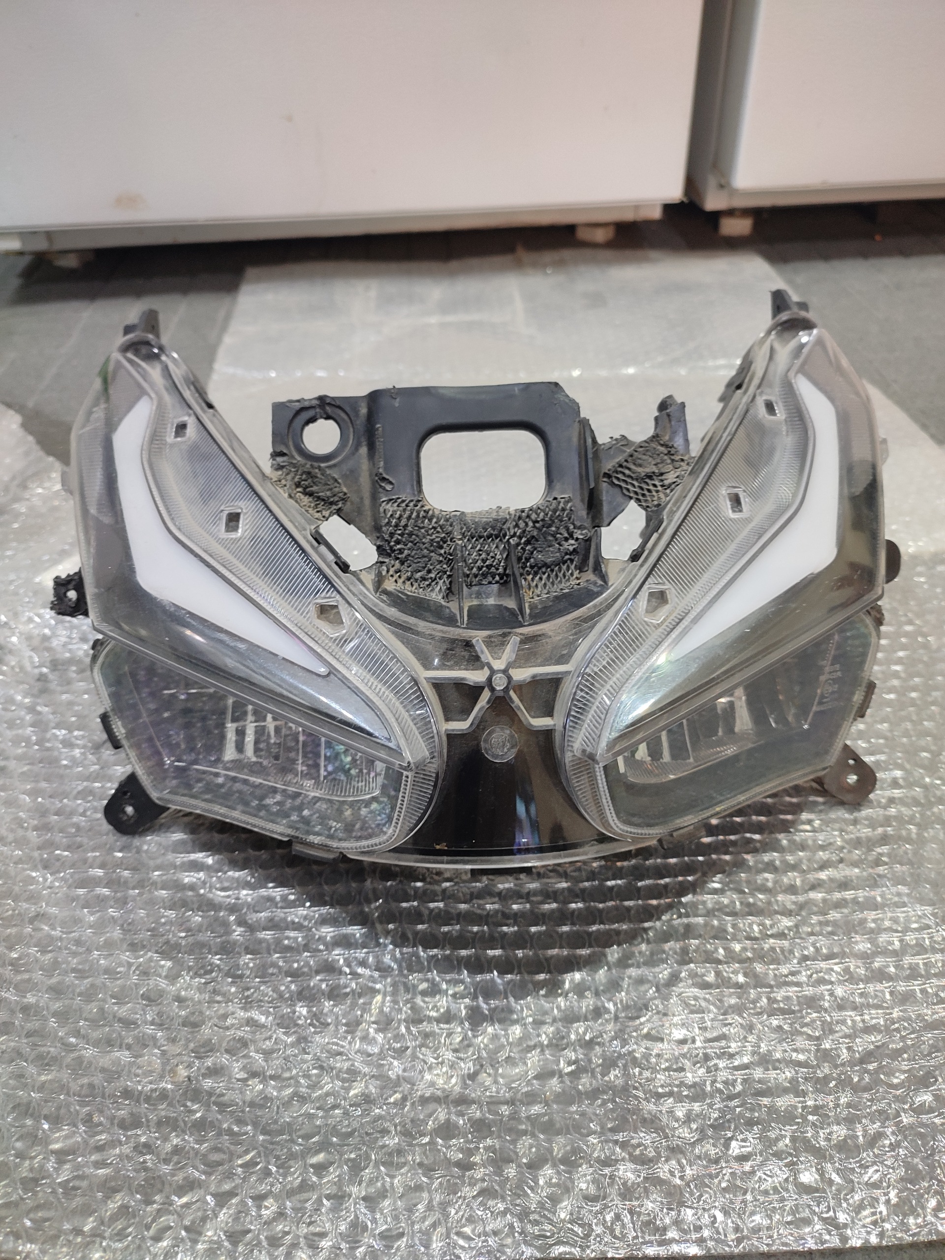 چراغ جلوکویرs2150adv نیوفیس