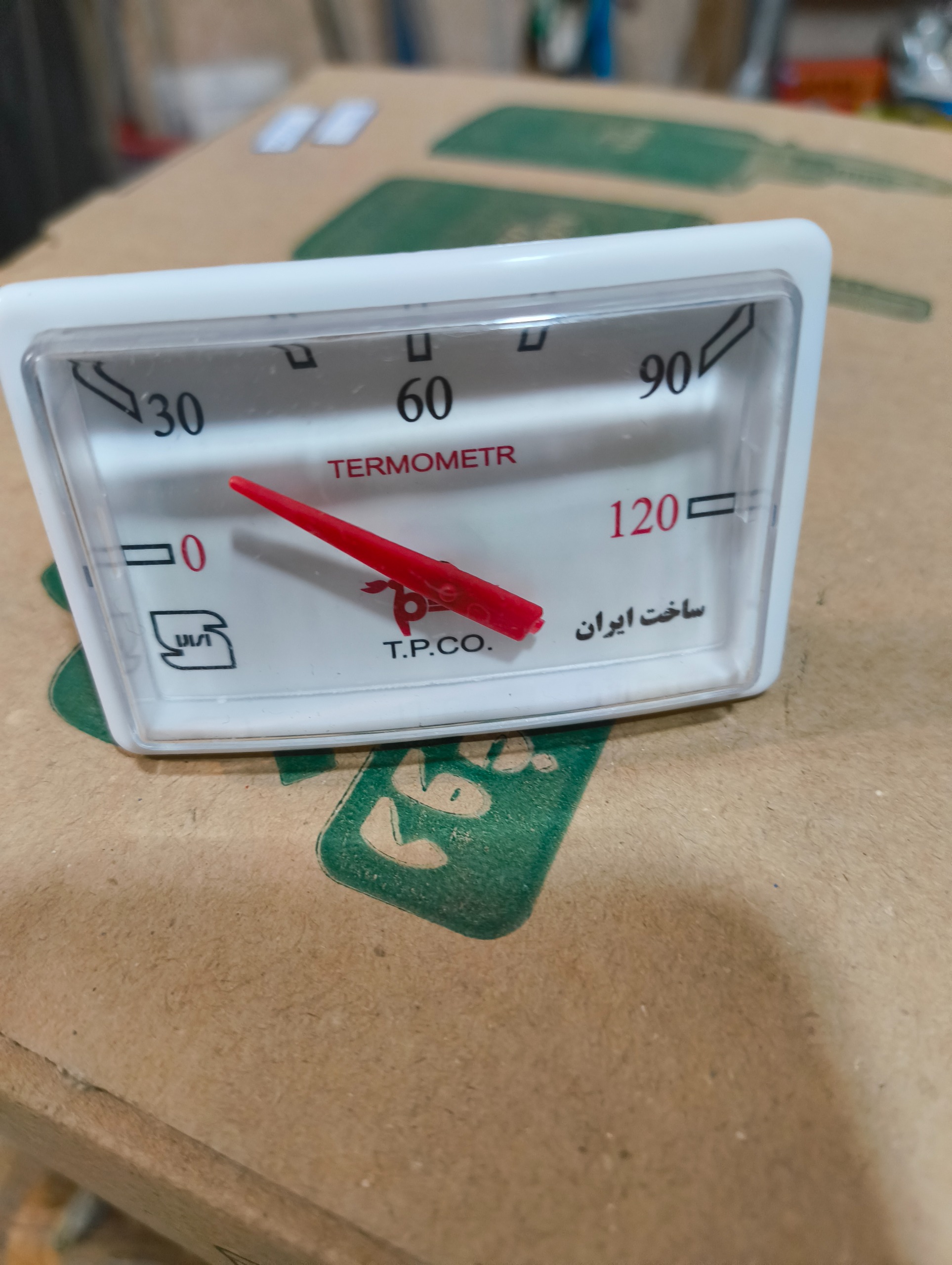 ترمومتر آبگرمکن ایستاده و برقی