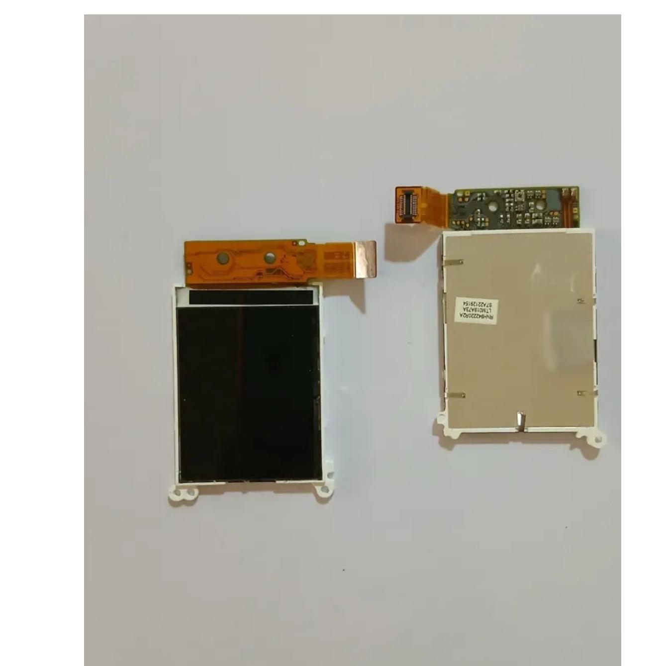 ال سی دی گوشی سونی اریکسون مدل w810