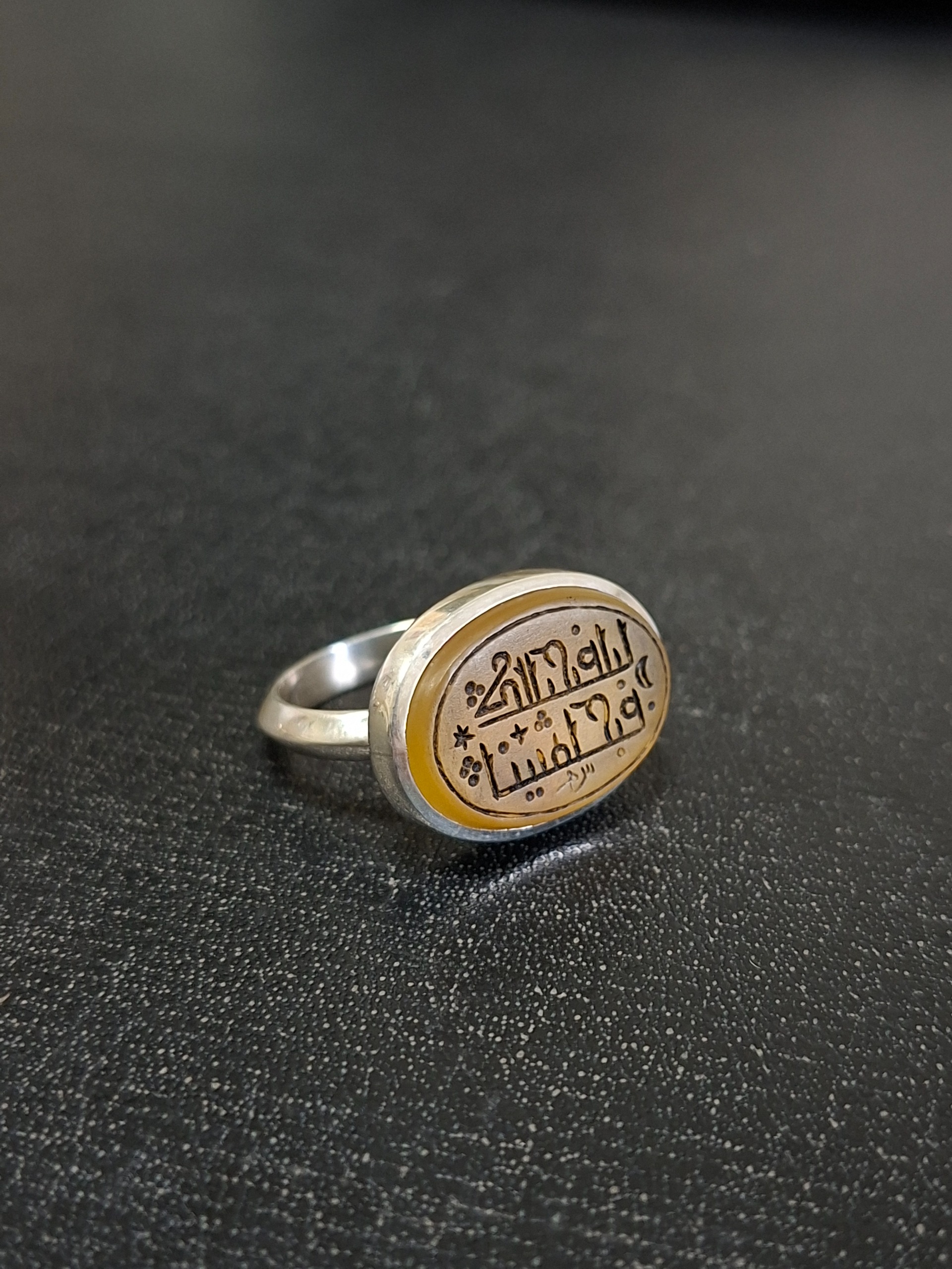 انگشتر نقره عقیق زرد معدنی خط کوفی