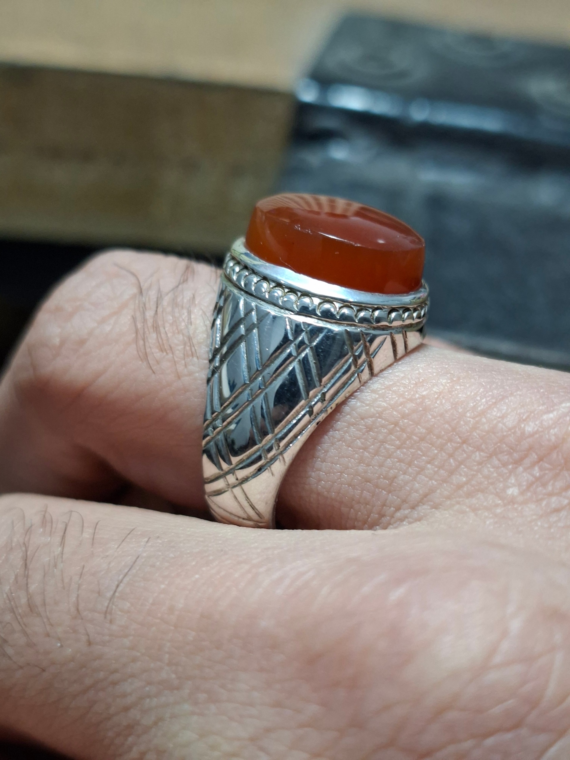 انگشتر عقیق سرخ یمنی 15.20 گرمی