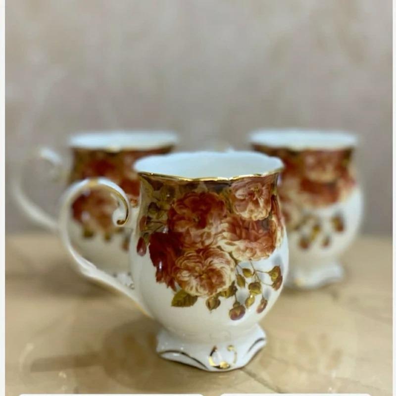 نیم لیوان لمونژ چای خوری