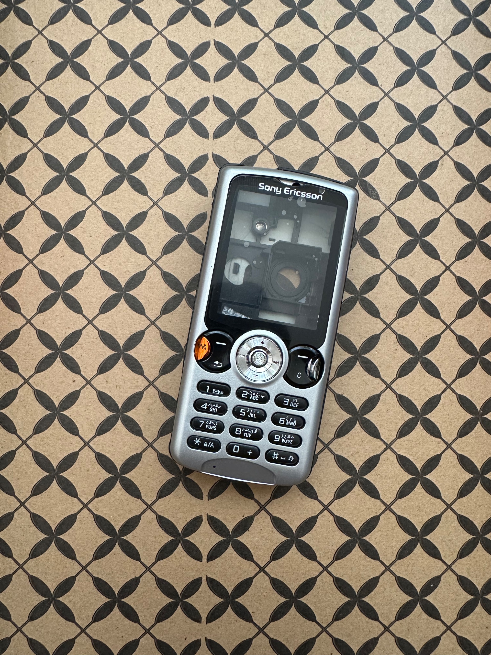 قاب سونی اریکسون w810