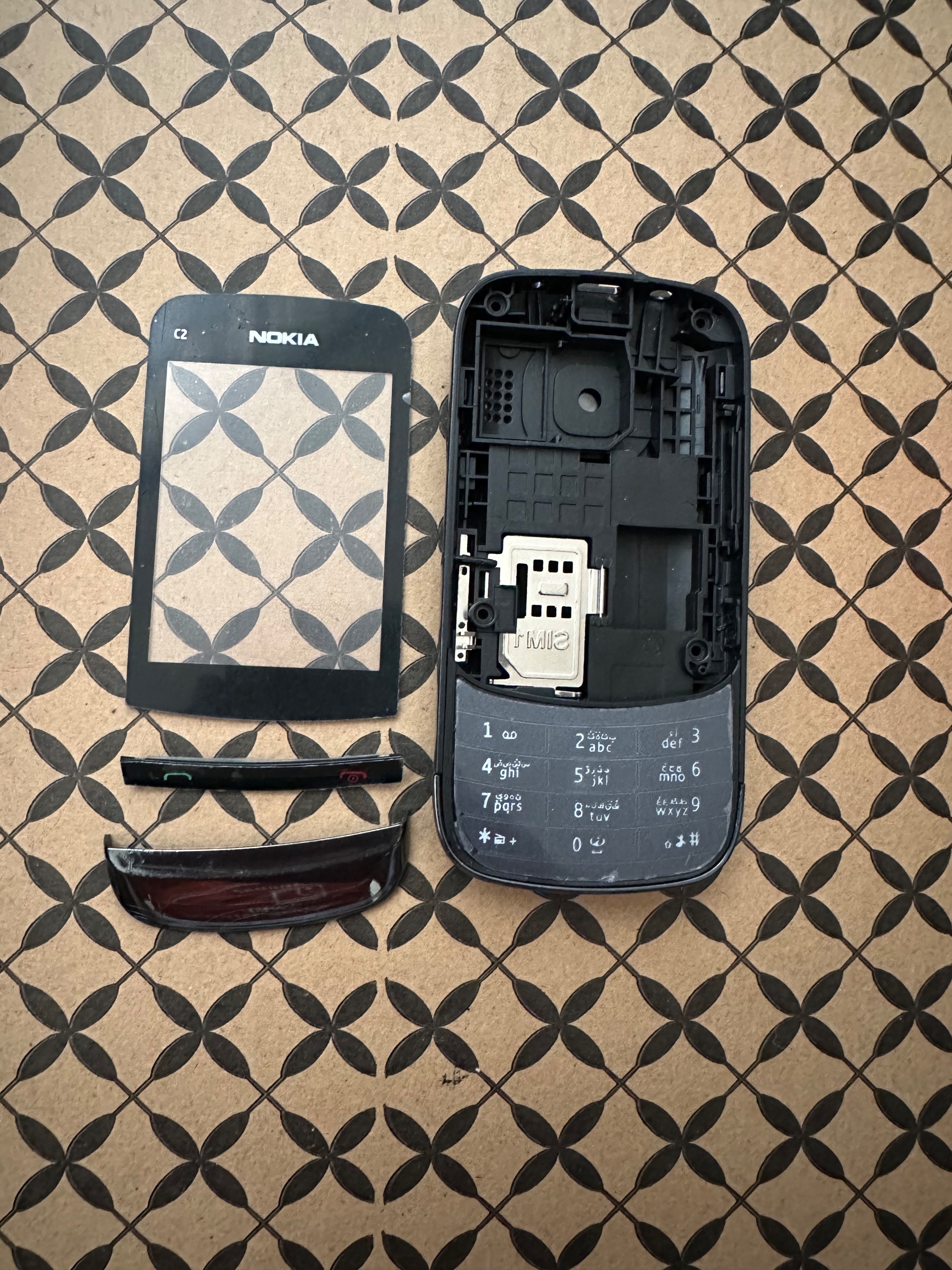 قاب نوکیا c2