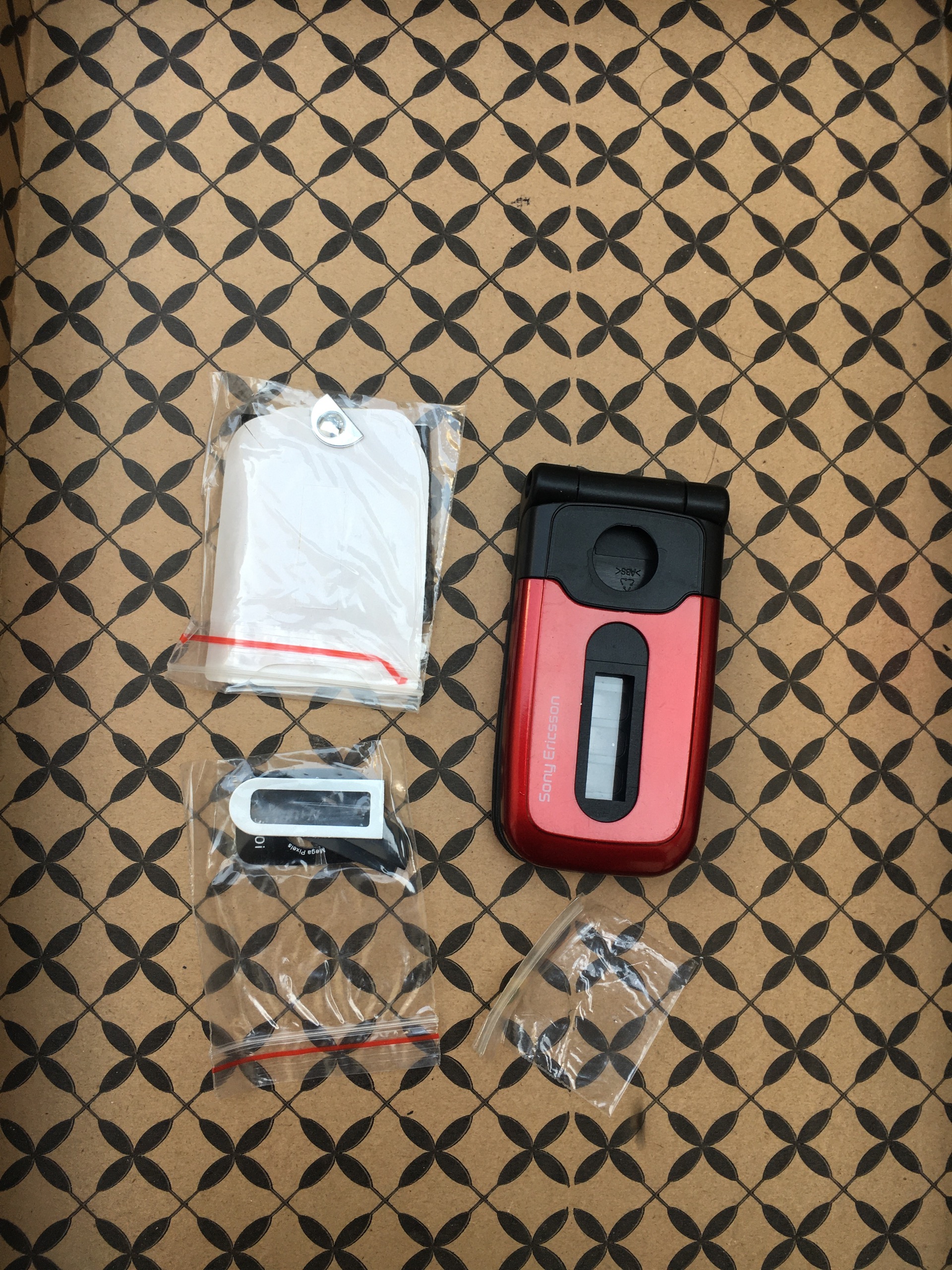 قاب سونی اریکسونz550