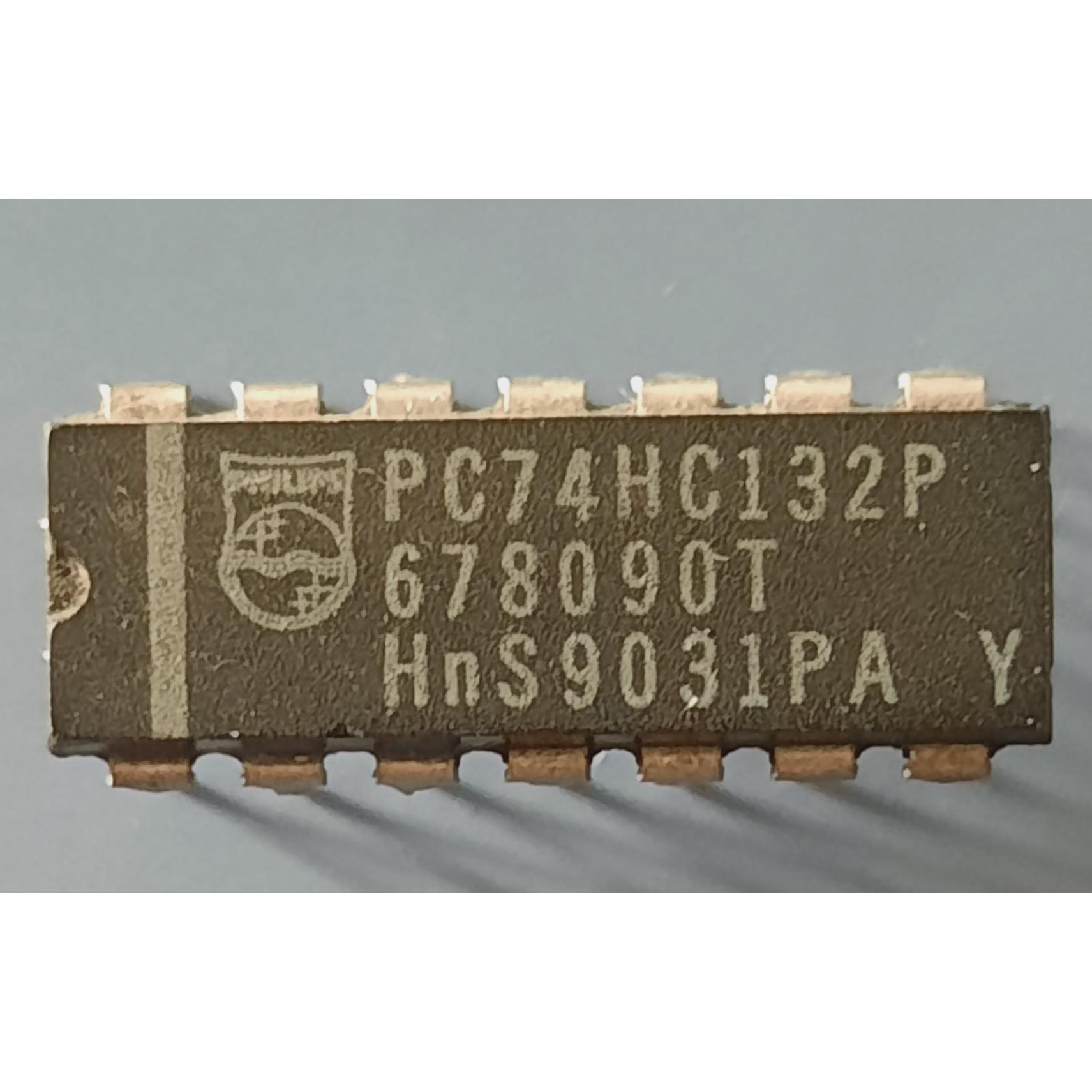 آی سی 74HC132P