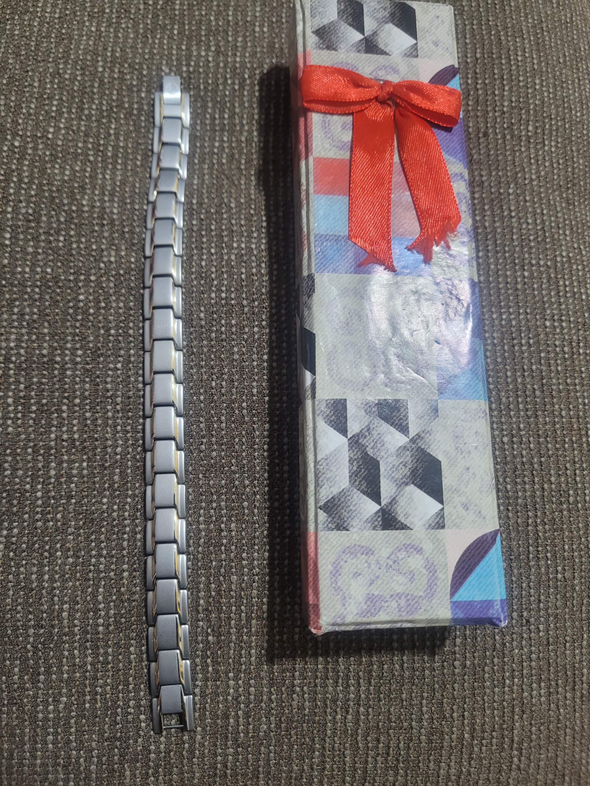 دستبند زیبای مغناطیسی