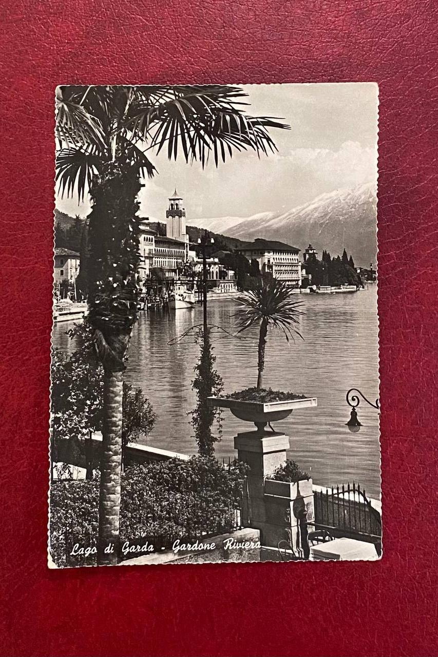 ویلا باغ دریاچه