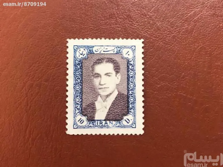 برنگ سبز و زیتونی